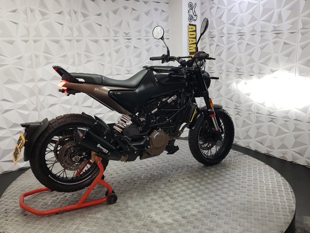 2022 Husqvarna Svartpilen 125 ABS