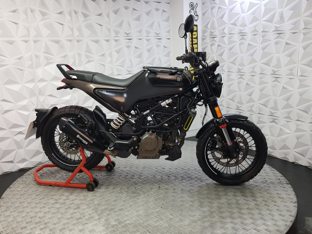 2022 Husqvarna Svartpilen 125 ABS