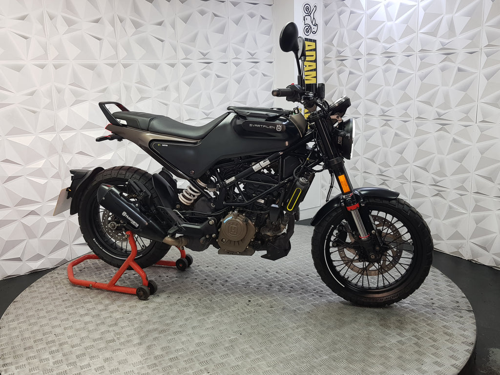 2022 Husqvarna Svartpilen 125 ABS