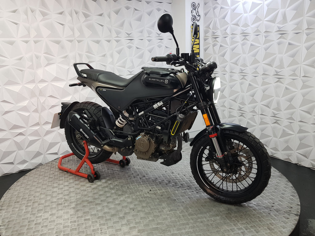 2022 Husqvarna Svartpilen 125 ABS