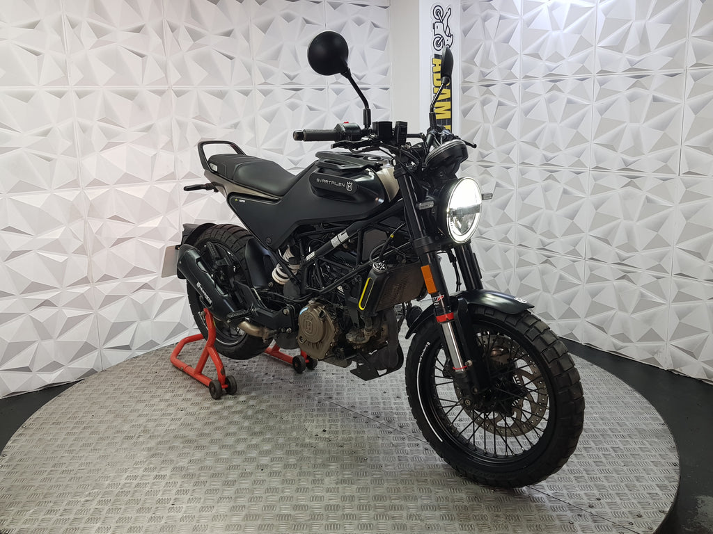 2022 Husqvarna Svartpilen 125 ABS