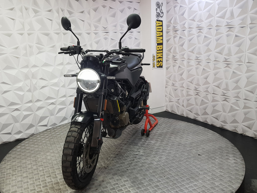 2022 Husqvarna Svartpilen 125 ABS