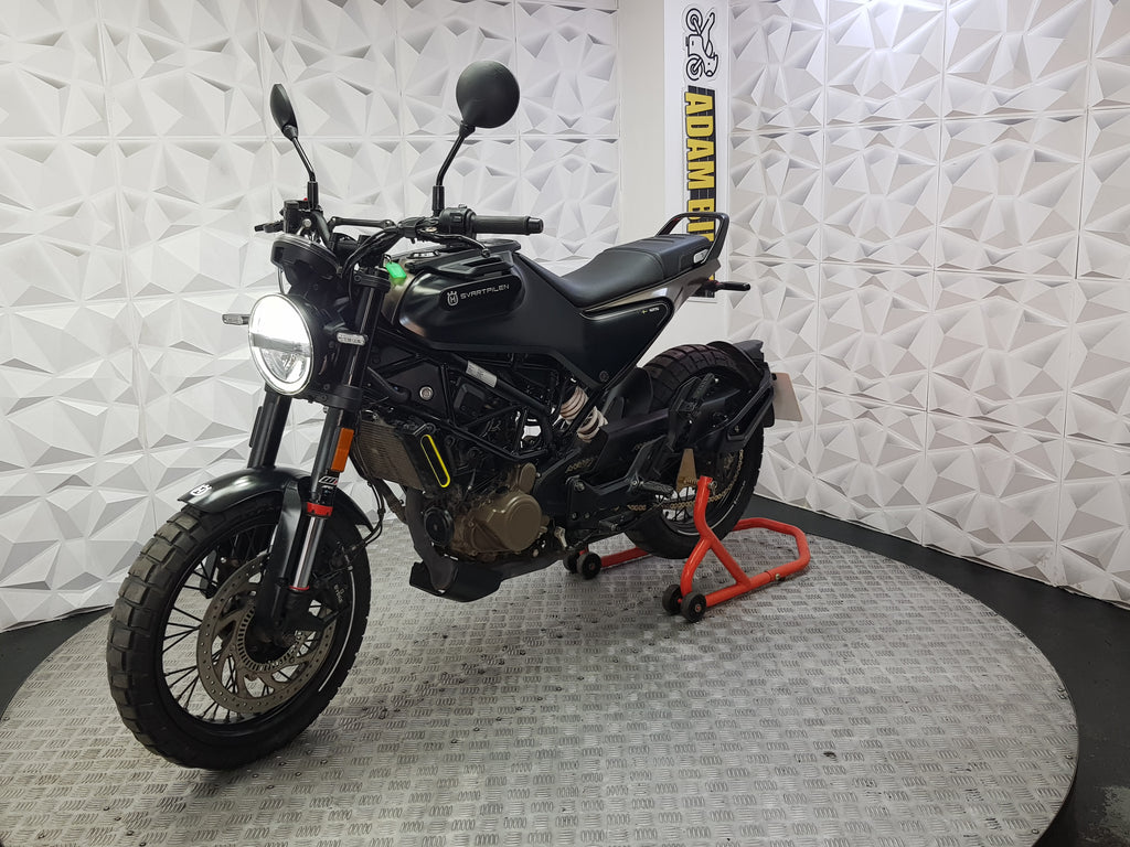 2022 Husqvarna Svartpilen 125 ABS