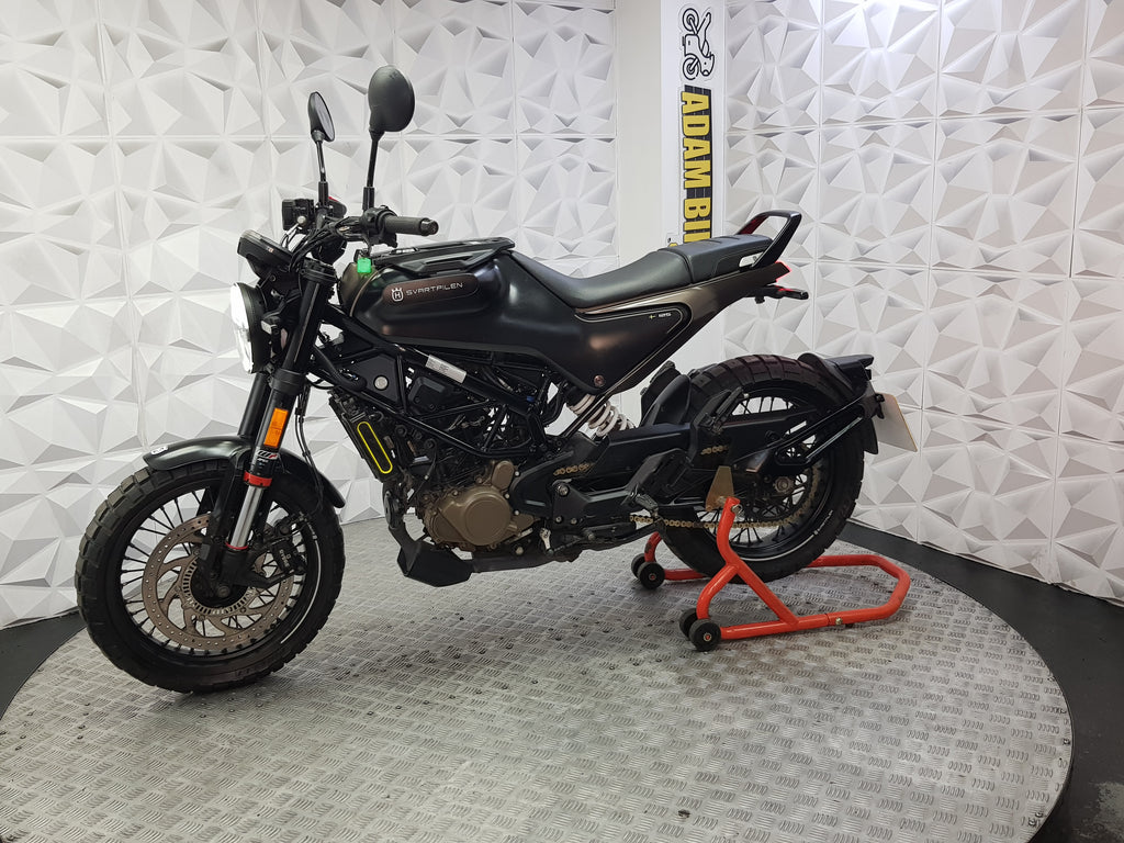 2022 Husqvarna Svartpilen 125 ABS