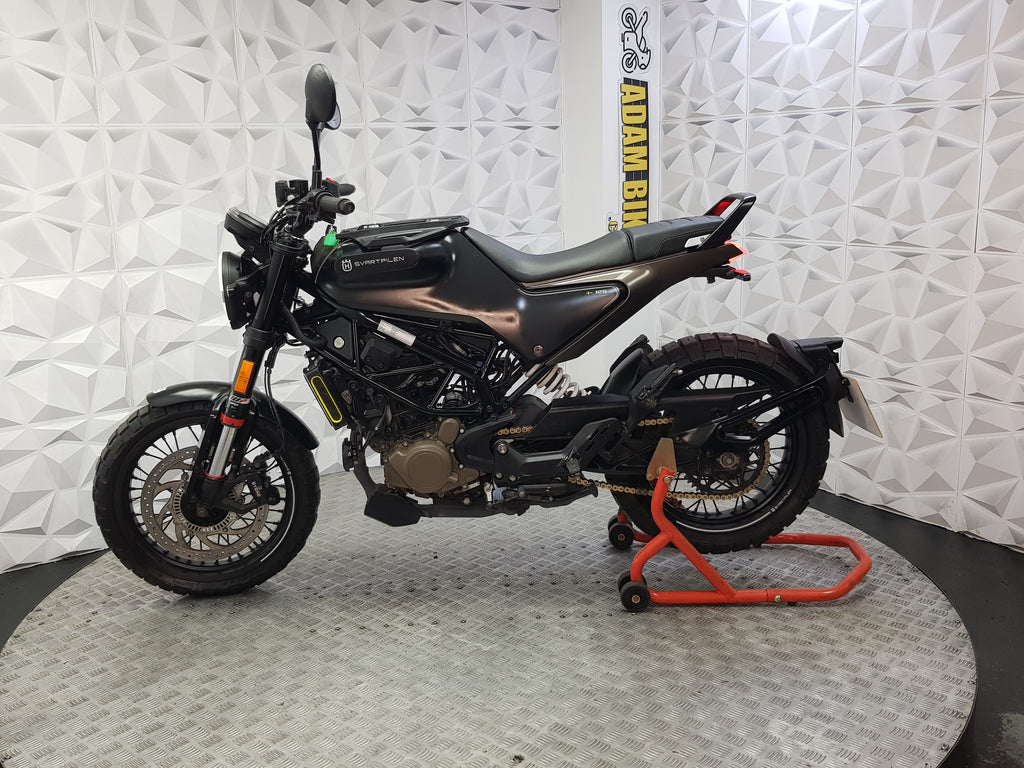 2022 Husqvarna Svartpilen 125 ABS