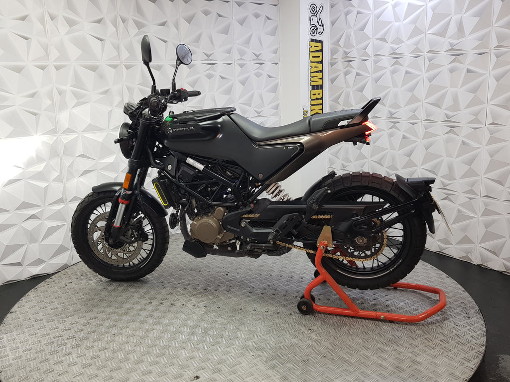 2022 Husqvarna Svartpilen 125 ABS