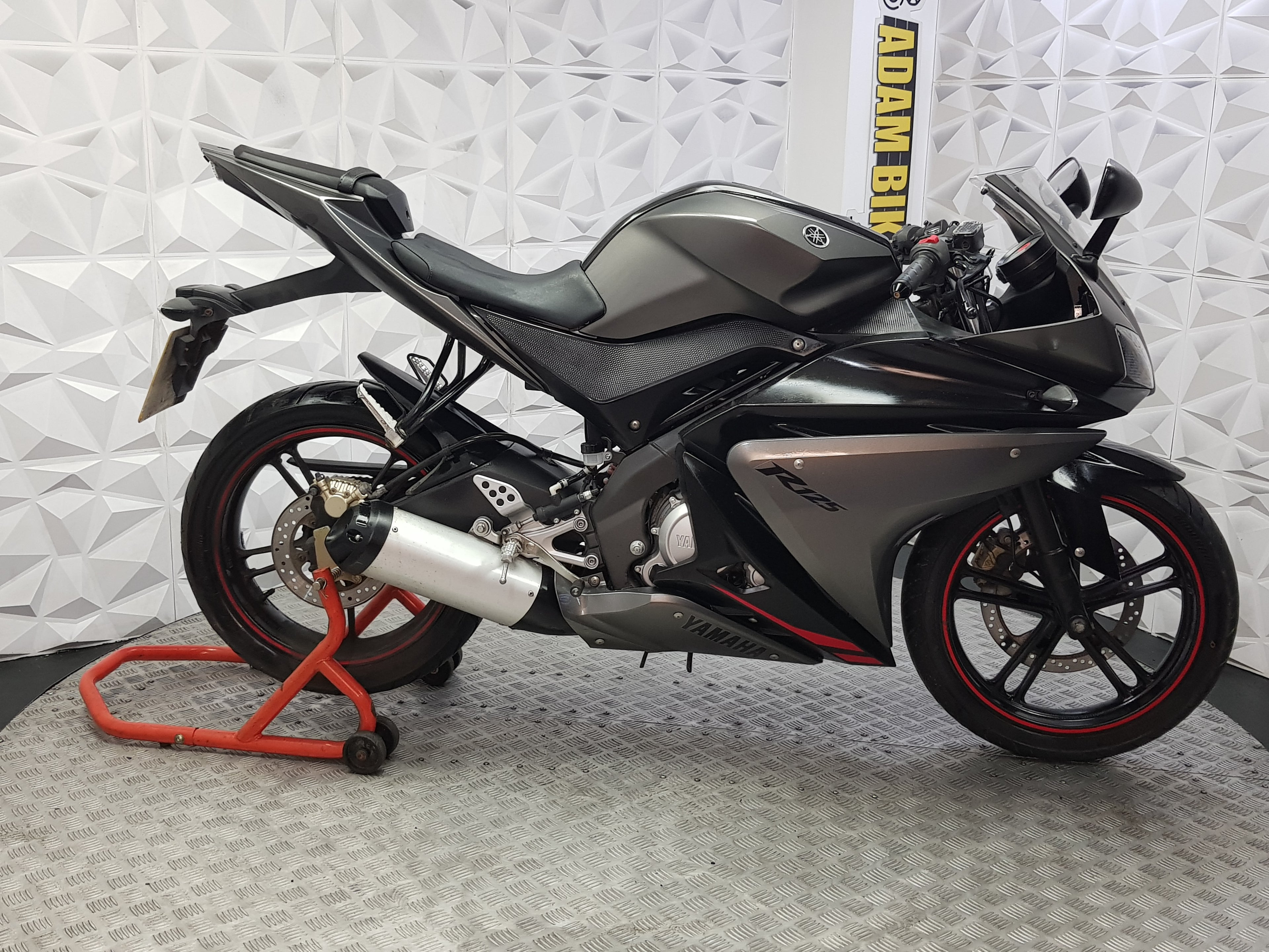 2013 YZF R-125
