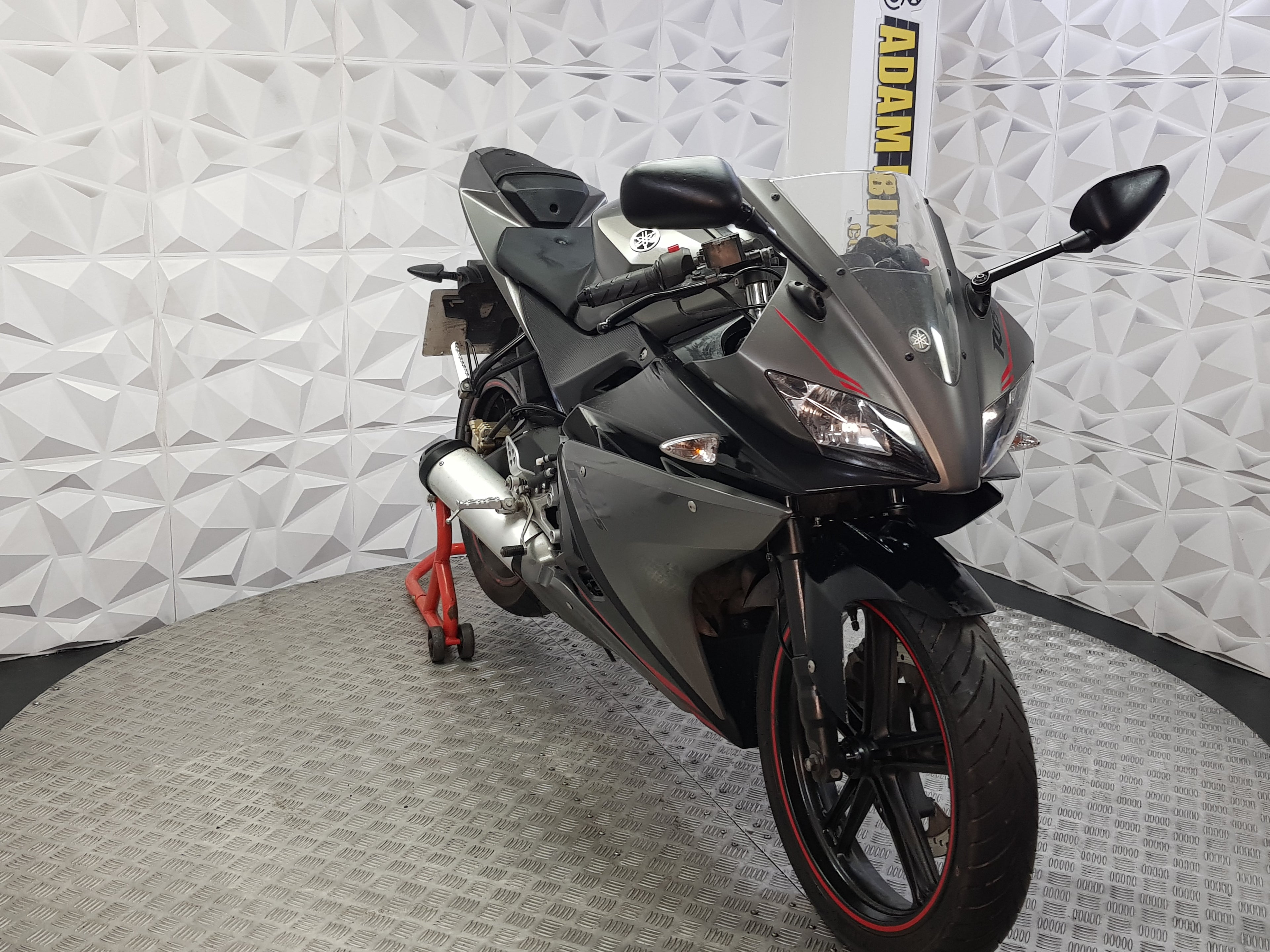 2013 YZF R-125