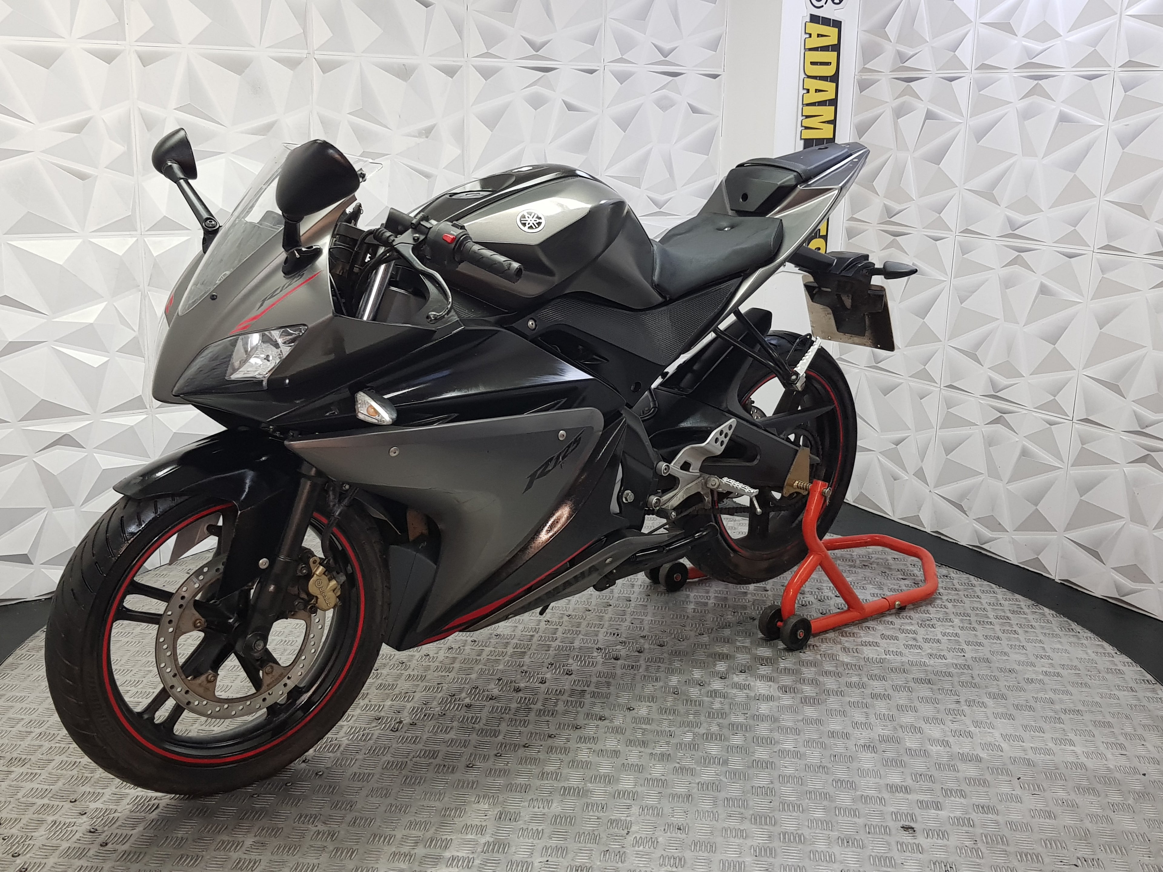2013 YZF R-125