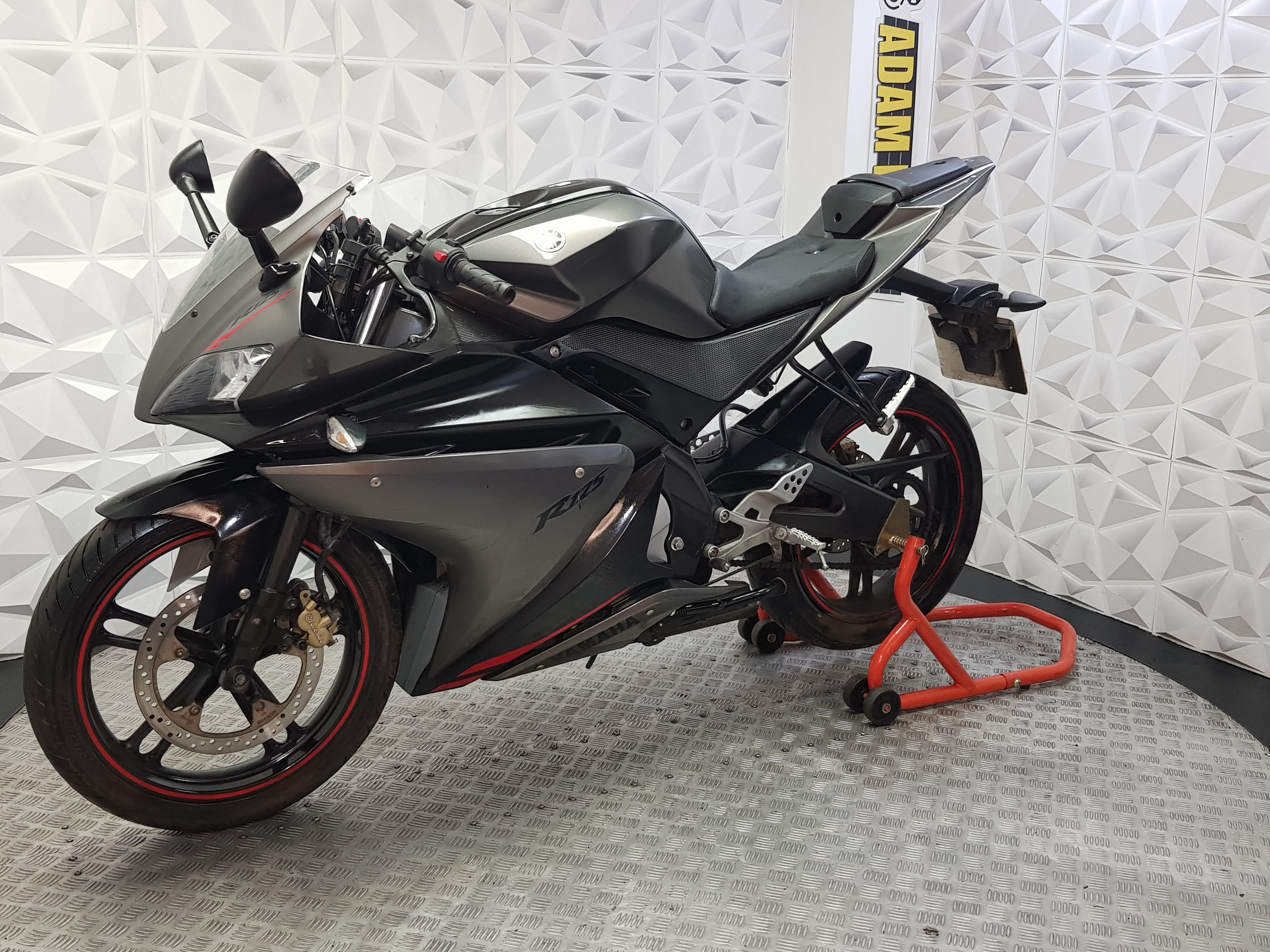 2013 YZF R-125