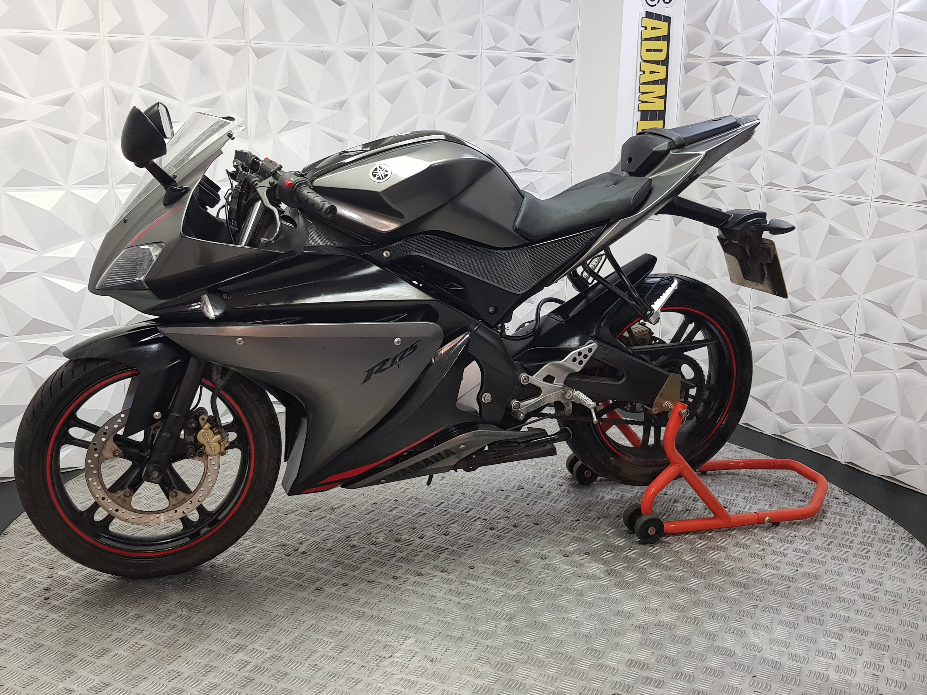 2013 YZF R-125