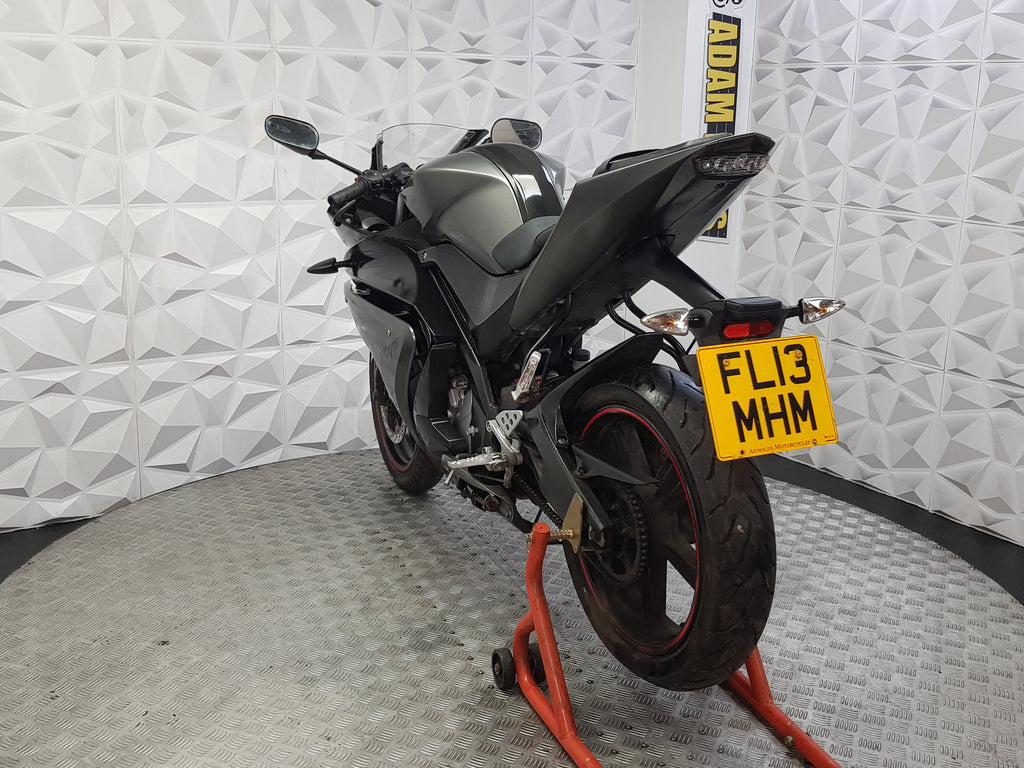 2013 YZF R-125