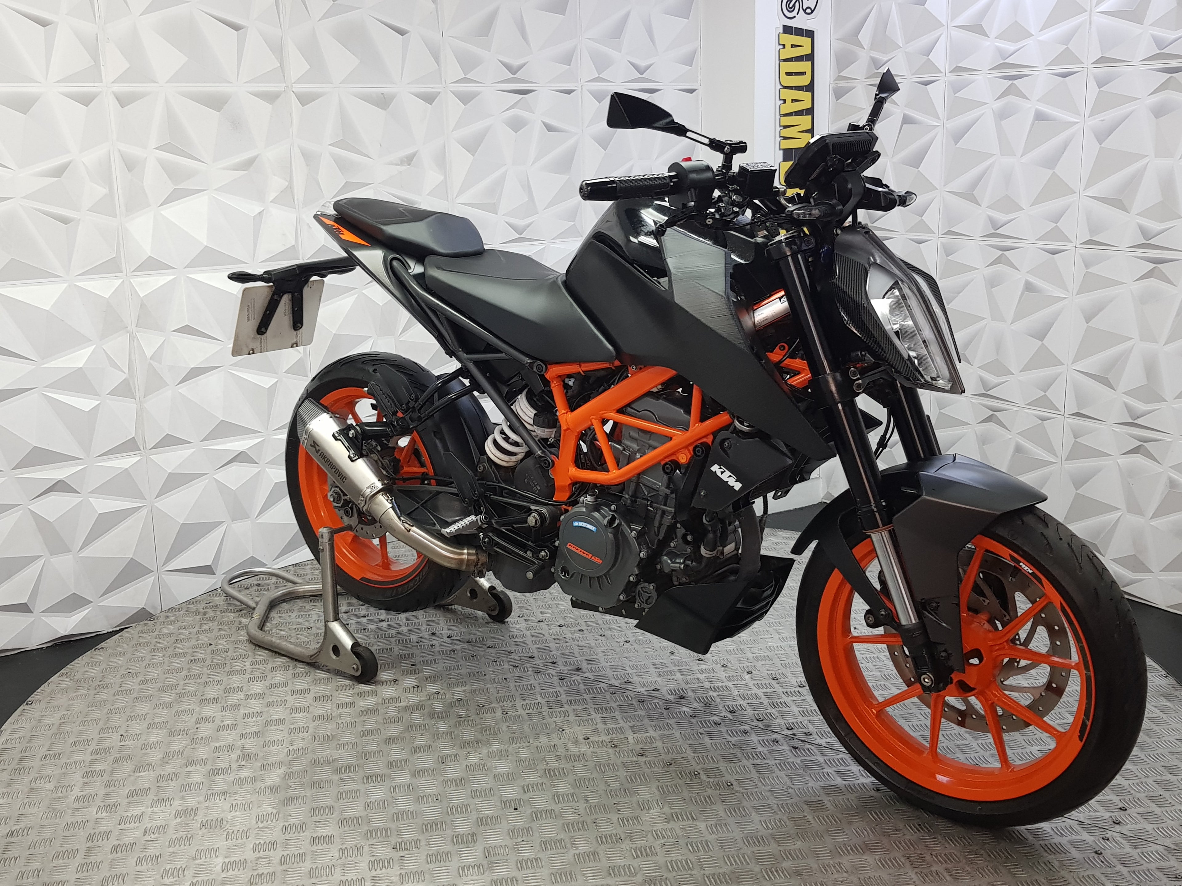 2021 KTM Duke 125