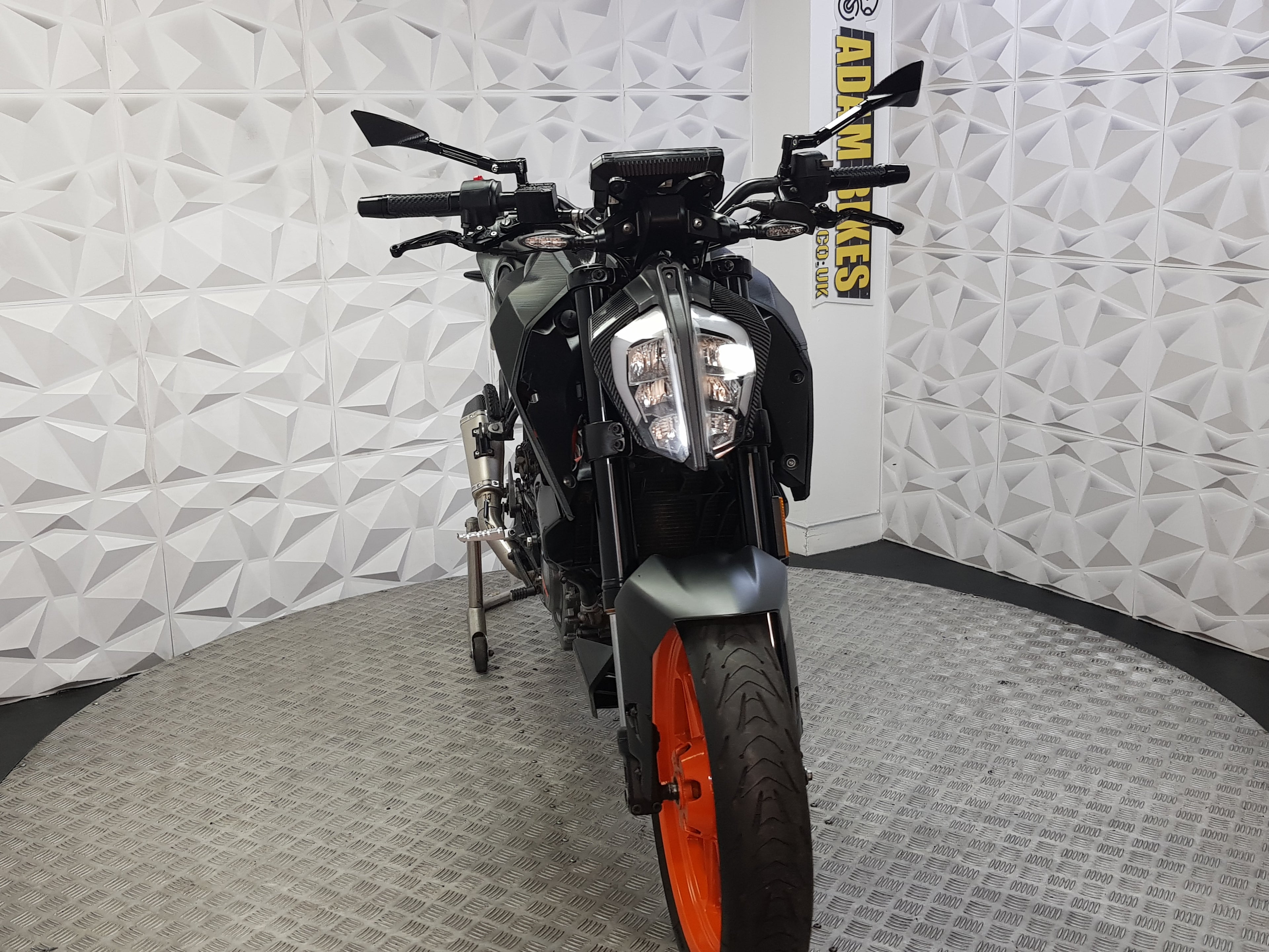 2021 KTM Duke 125