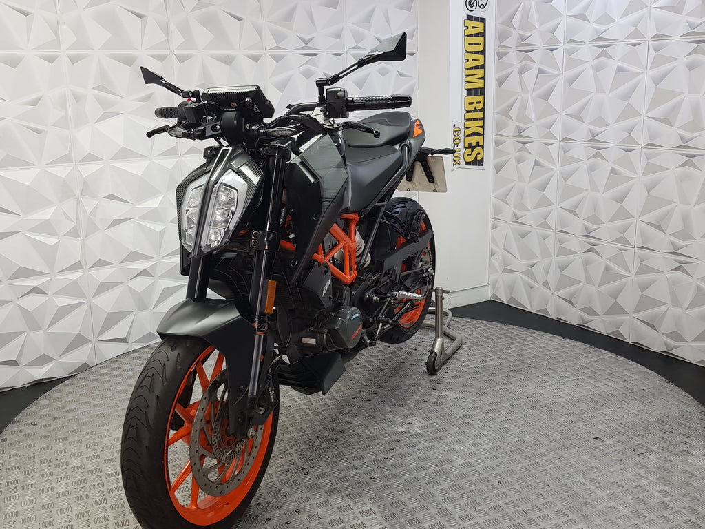 2021 KTM Duke 125