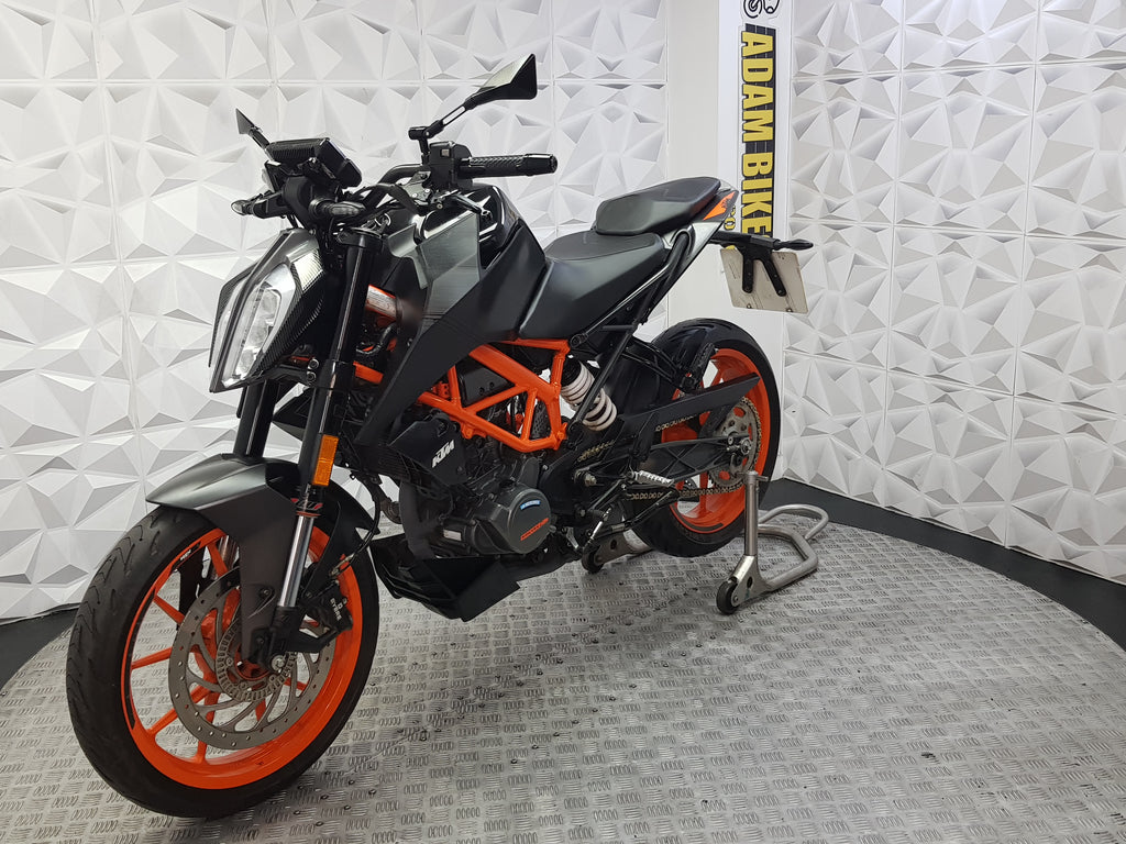 2021 KTM Duke 125