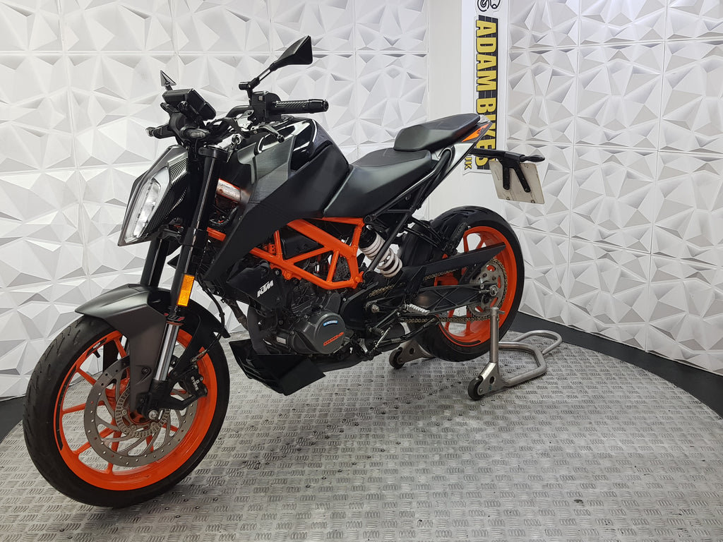 2021 KTM Duke 125
