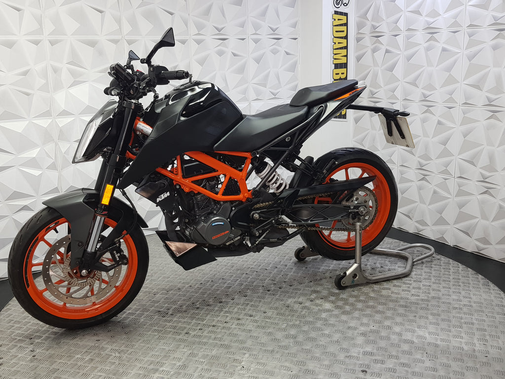 2021 KTM Duke 125