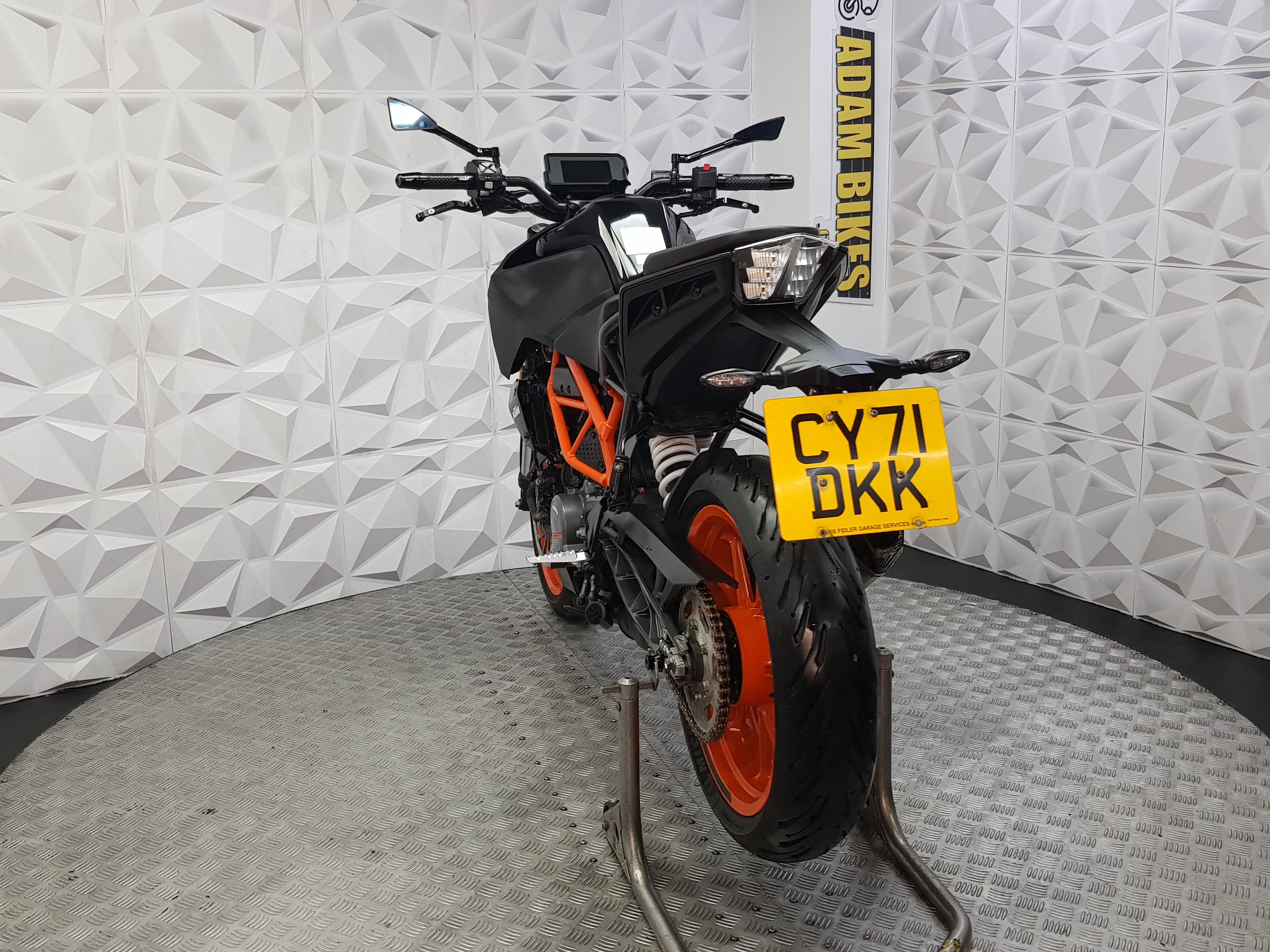 2021 KTM Duke 125