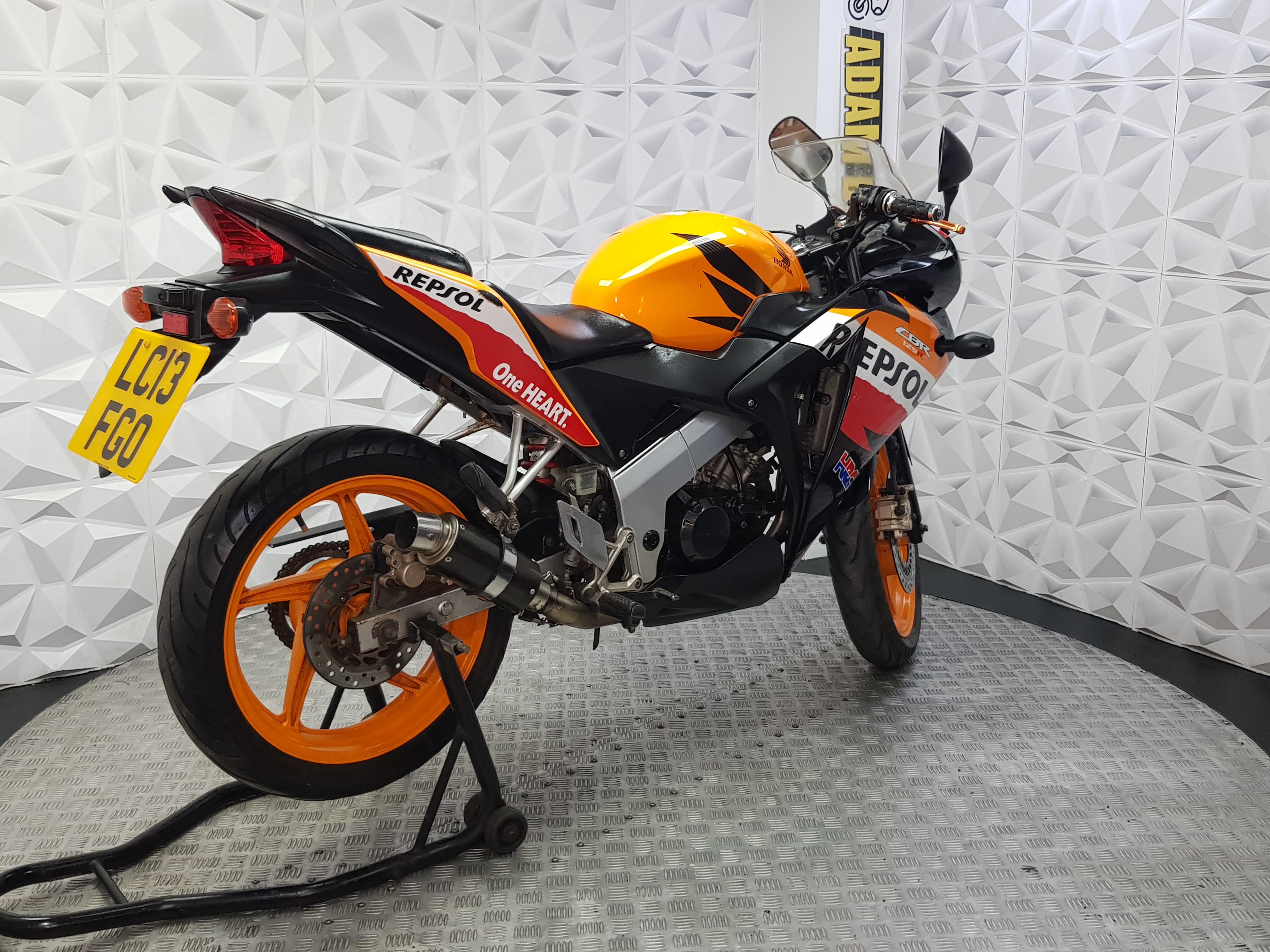 2013 HONDA CBR 125 R