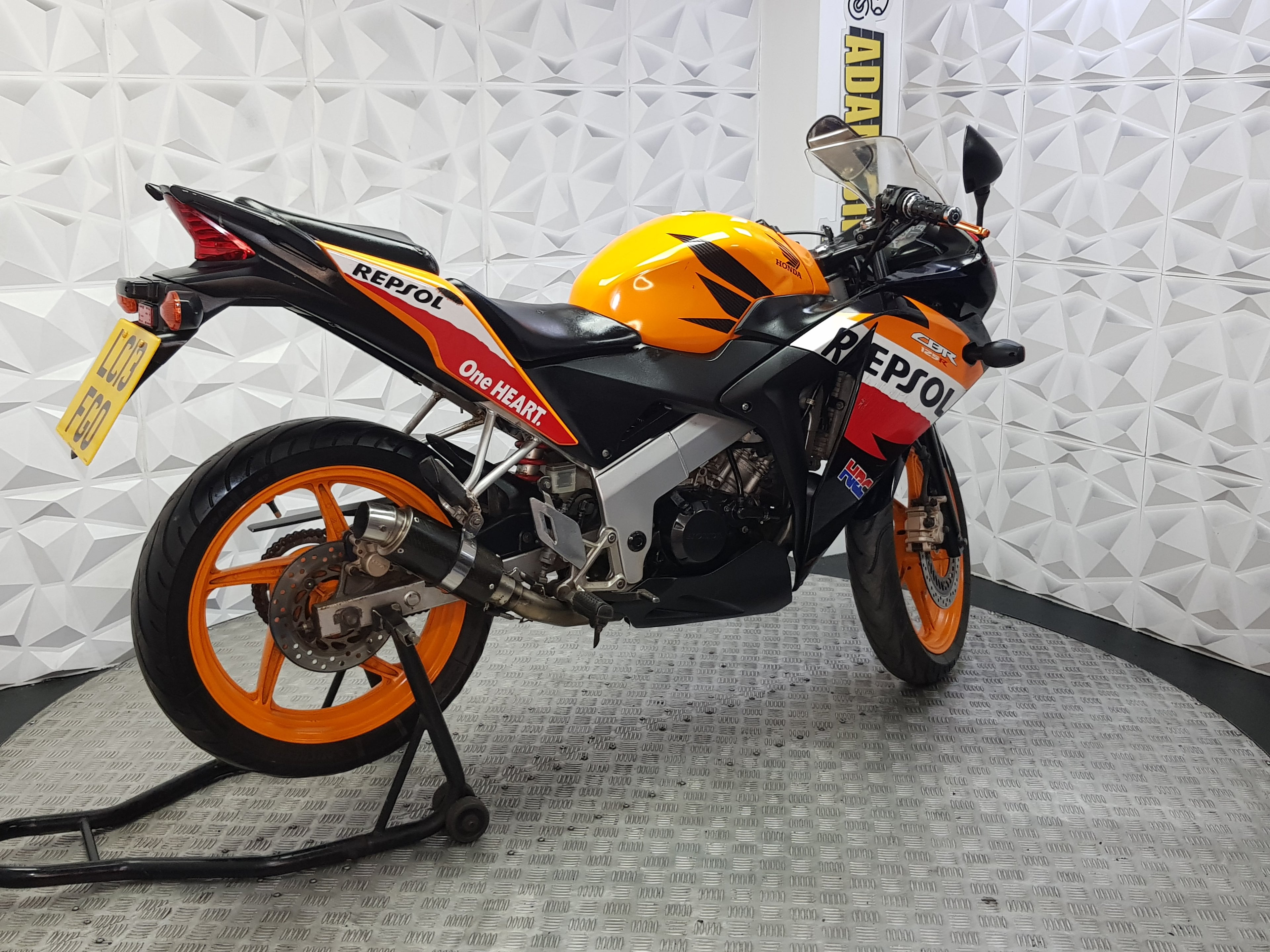 2013 HONDA CBR 125 R