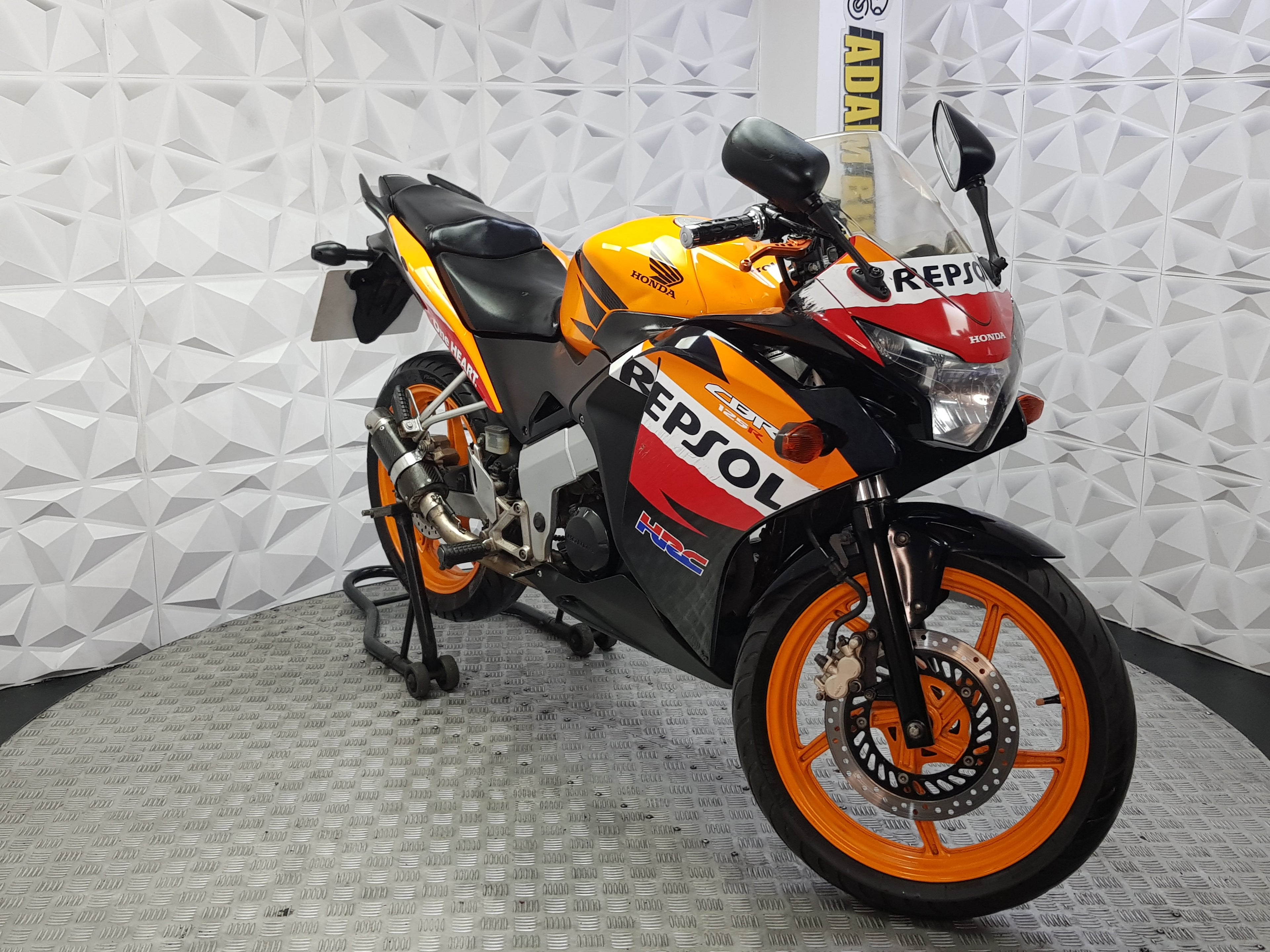 2013 HONDA CBR 125 R
