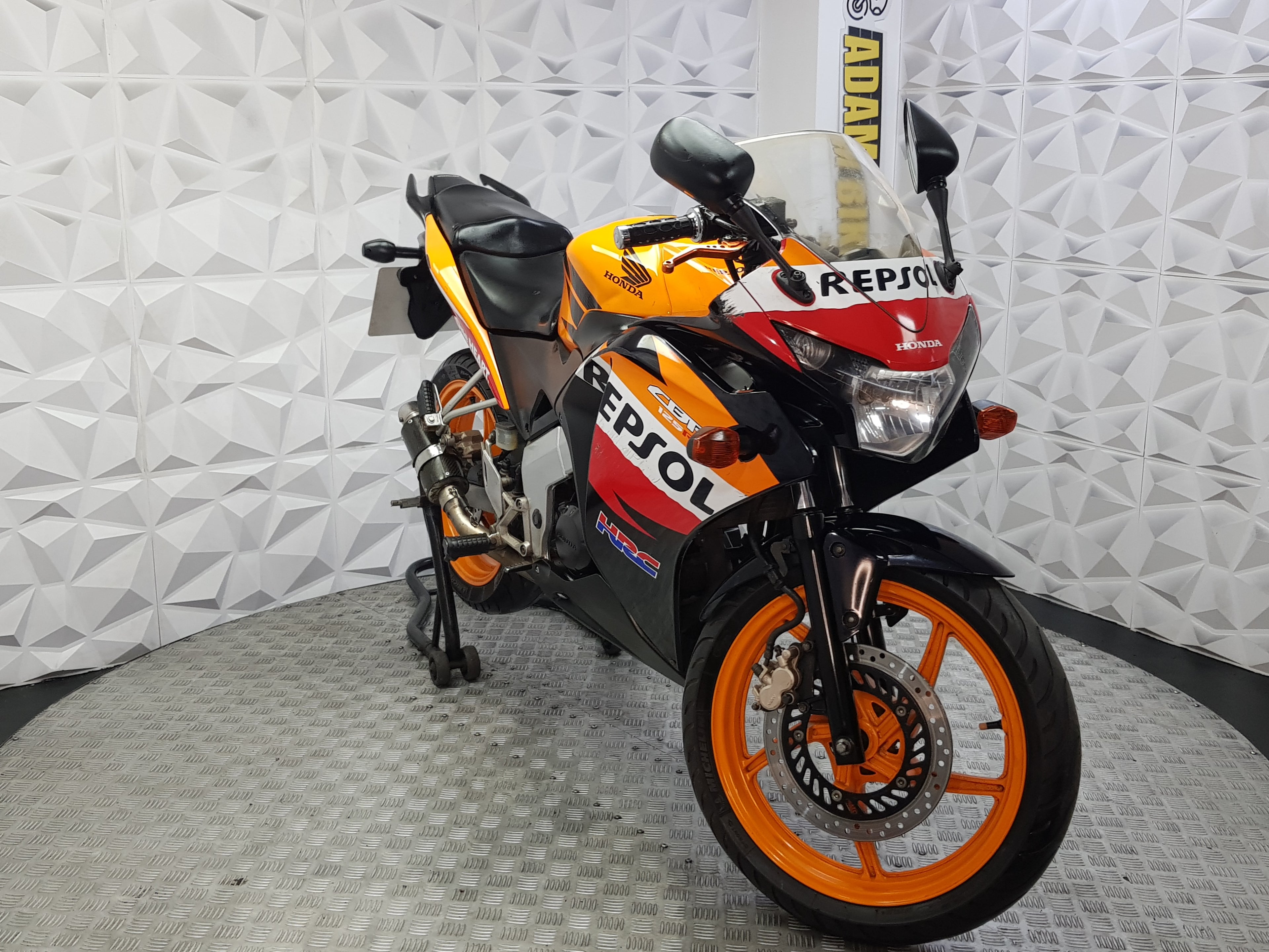 2013 HONDA CBR 125 R