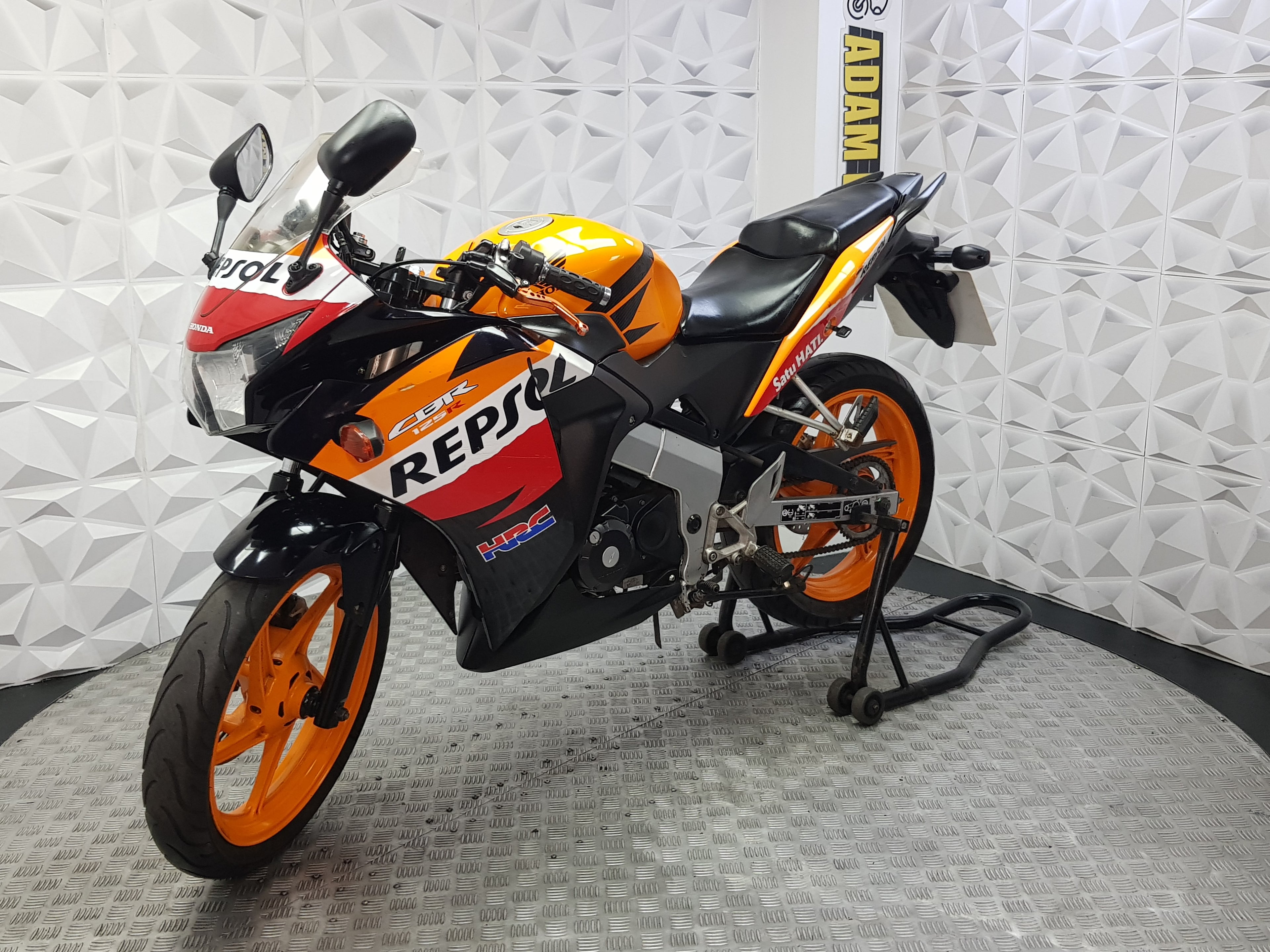 2013 HONDA CBR 125 R