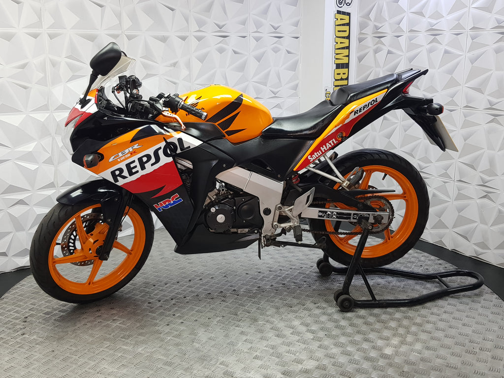 2013 HONDA CBR 125 R