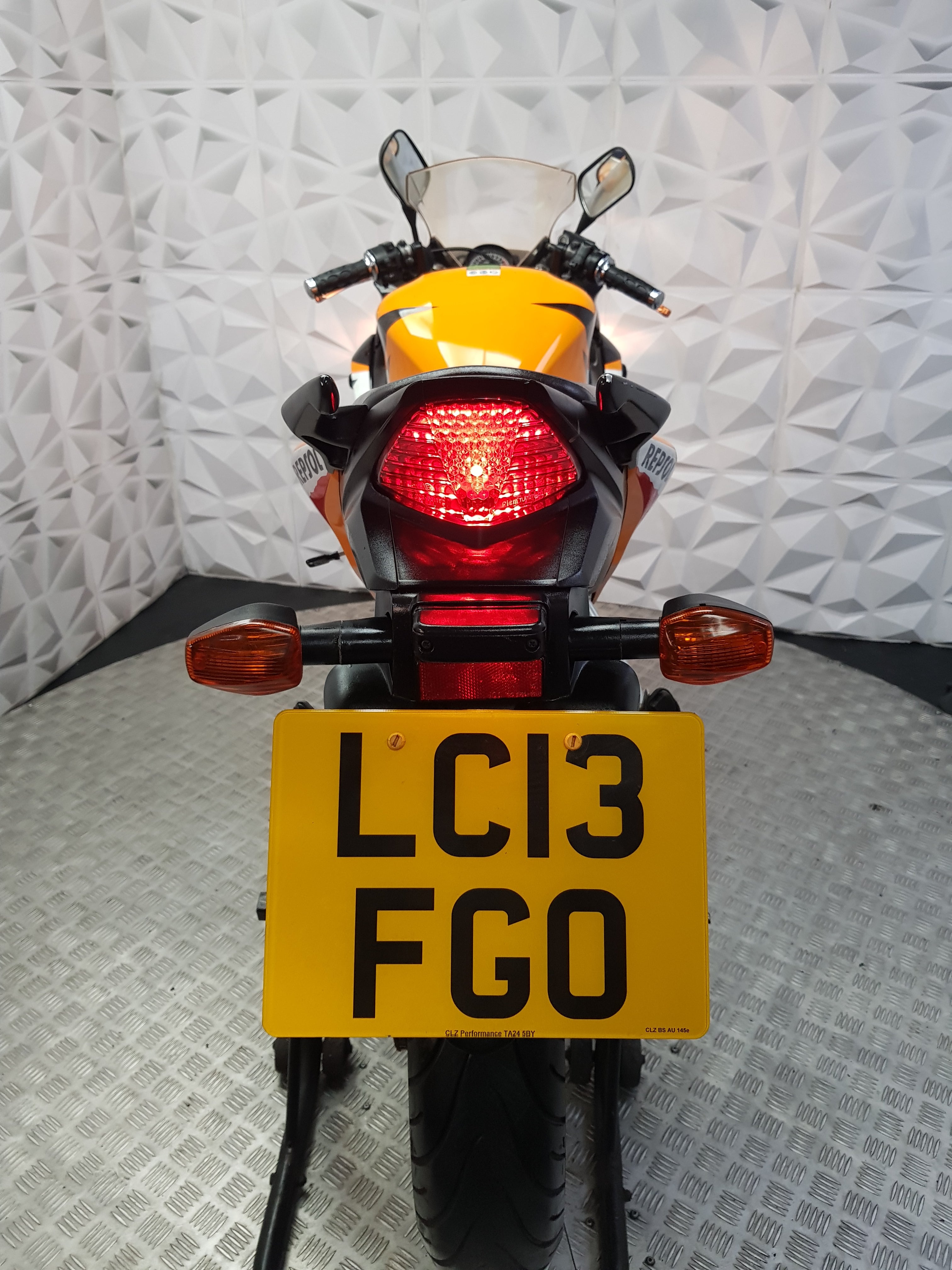 2013 HONDA CBR 125 R