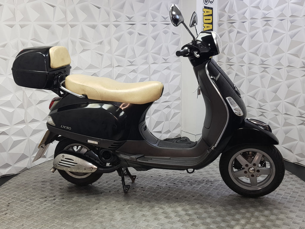 2009 PIAGGIO VESPA 50 2T