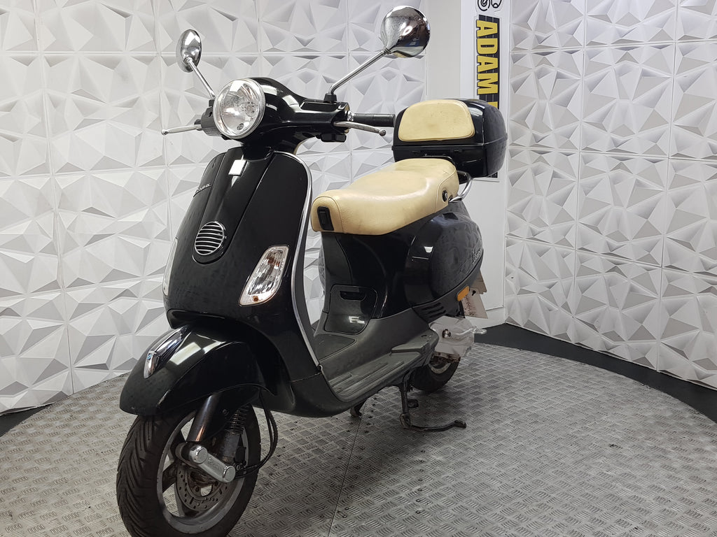 2009 PIAGGIO VESPA 50 2T