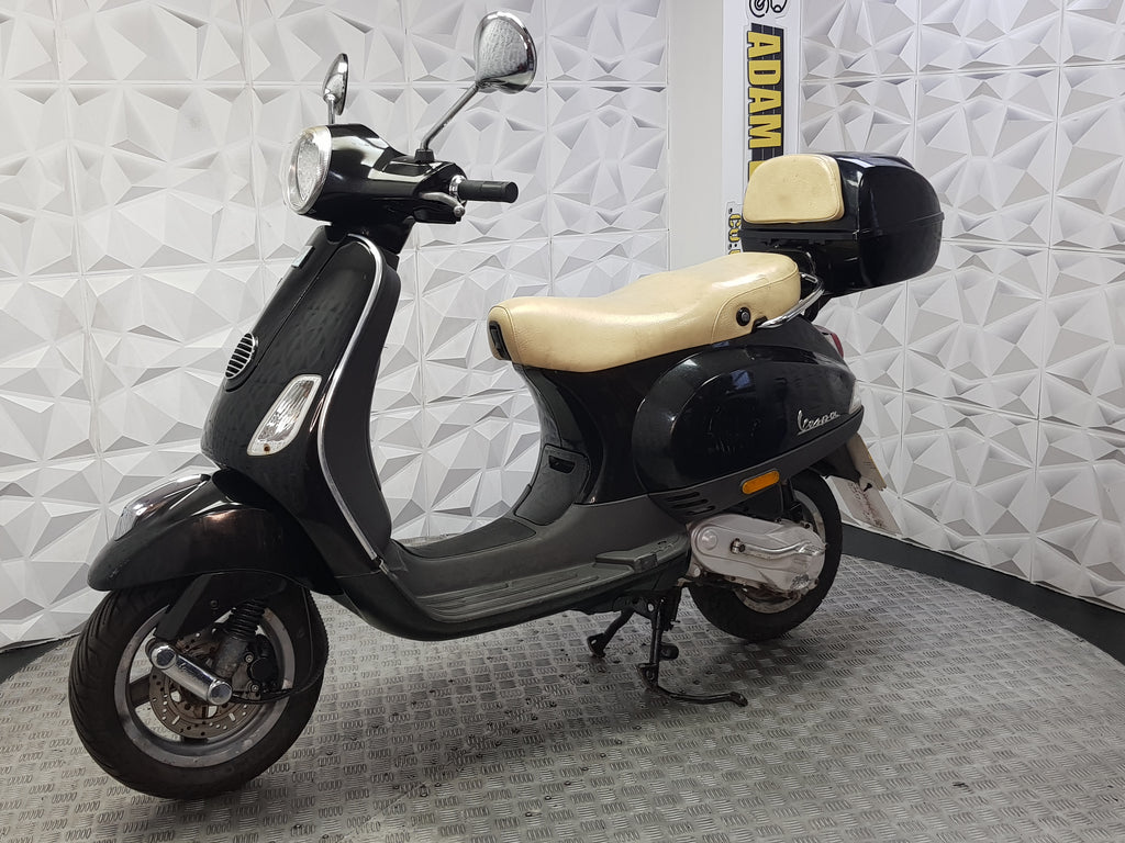 2009 PIAGGIO VESPA 50 2T