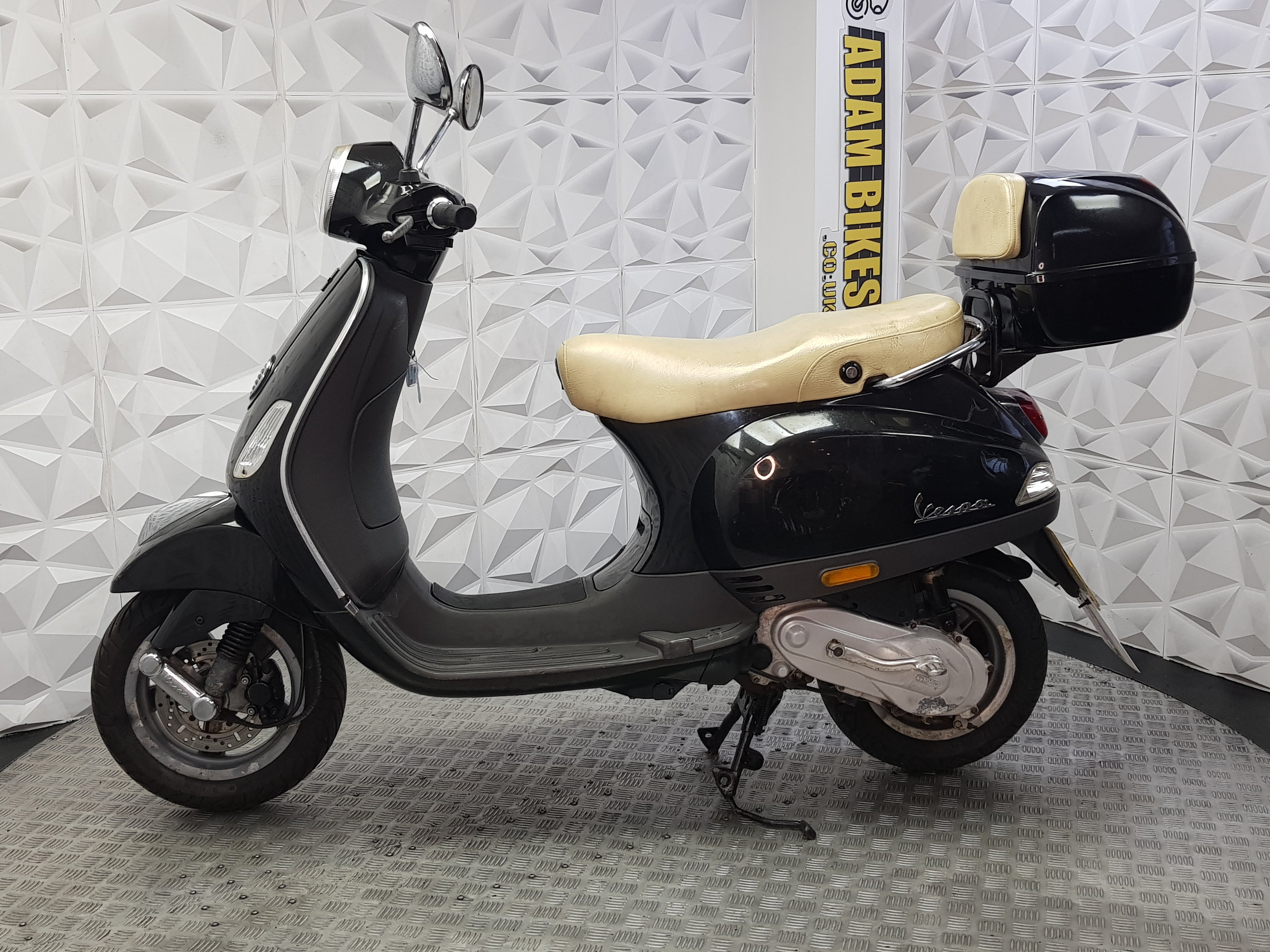 2009 PIAGGIO VESPA 50 2T