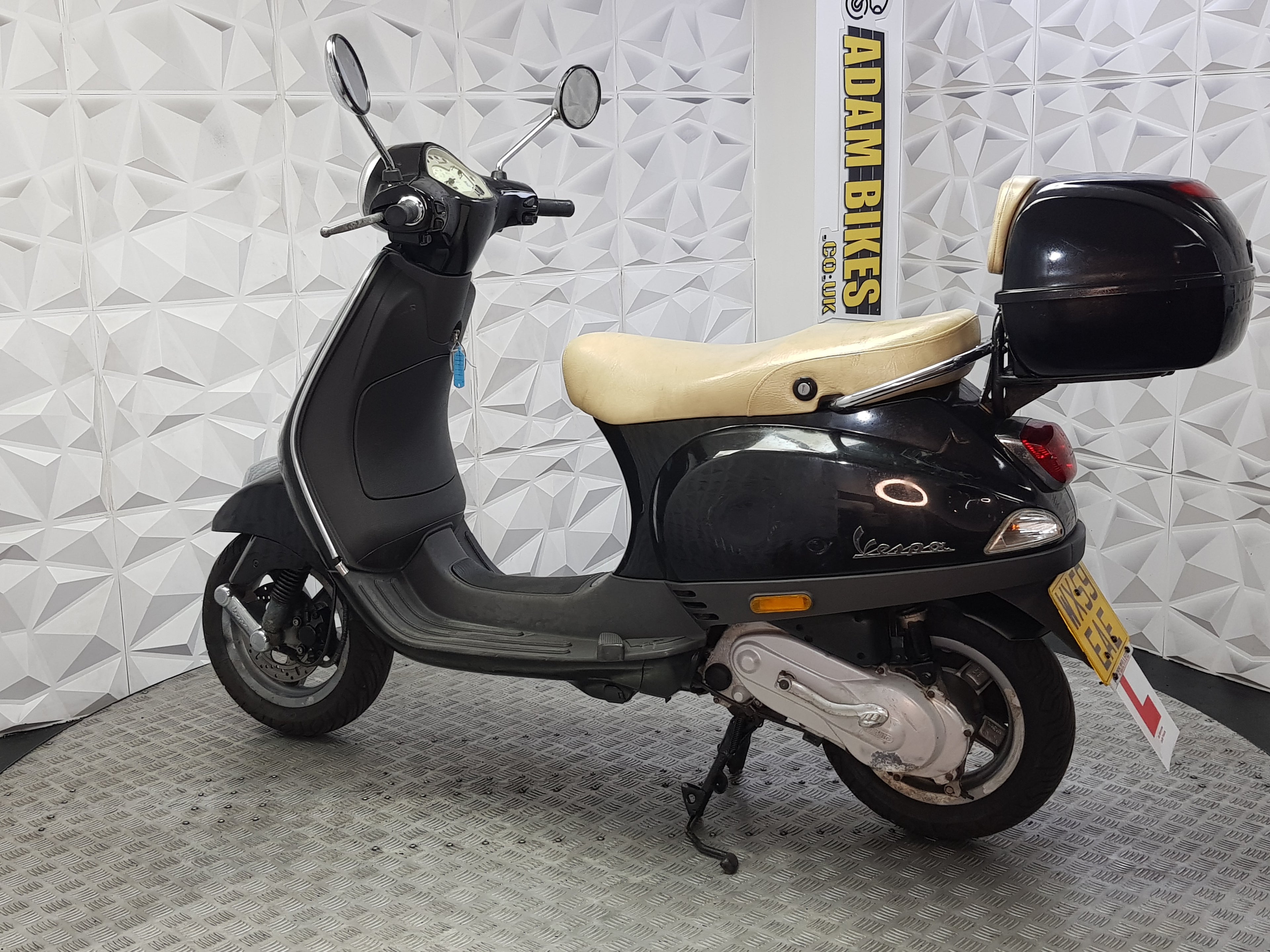 2009 PIAGGIO VESPA 50 2T