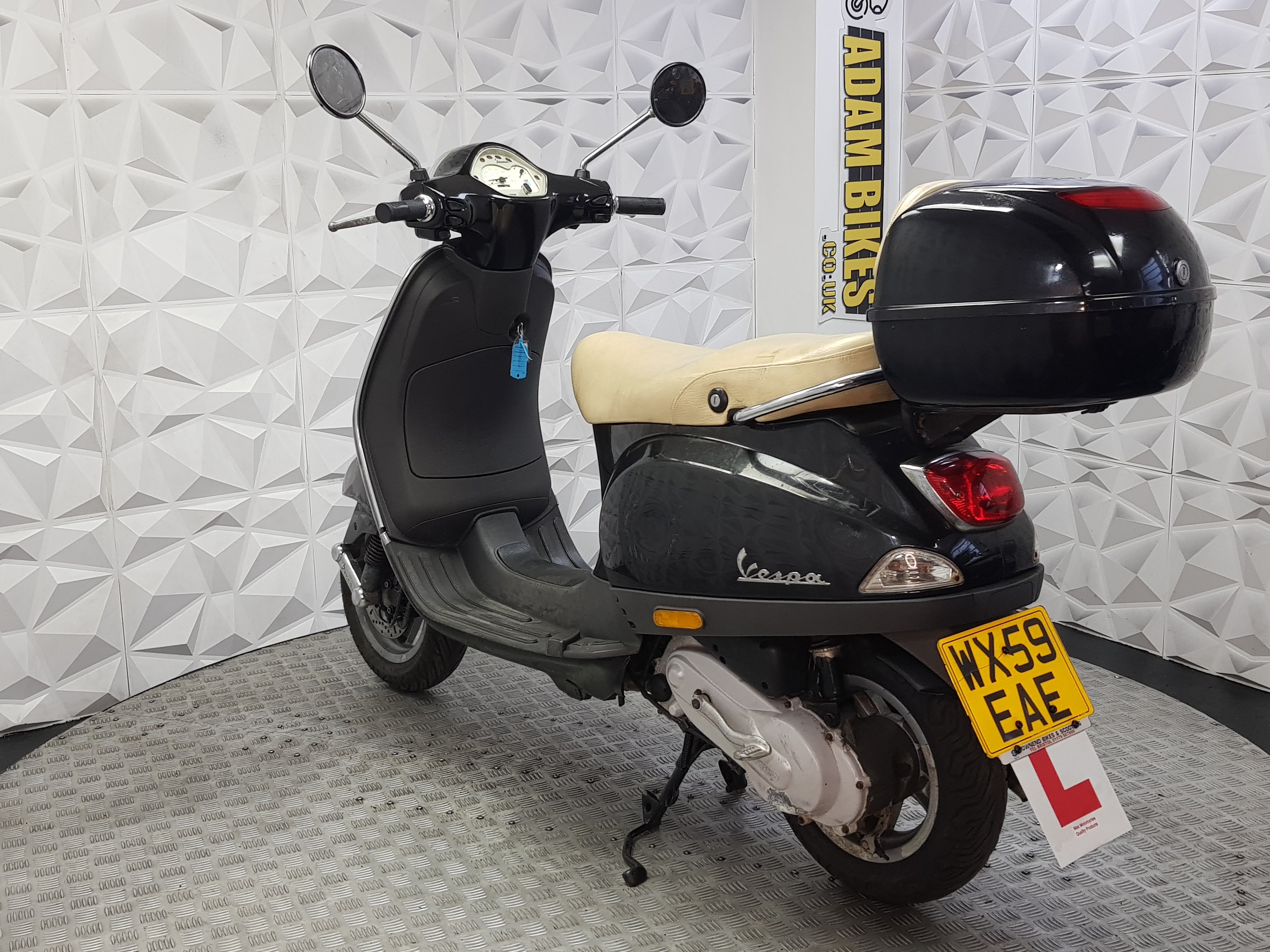 2009 PIAGGIO VESPA 50 2T