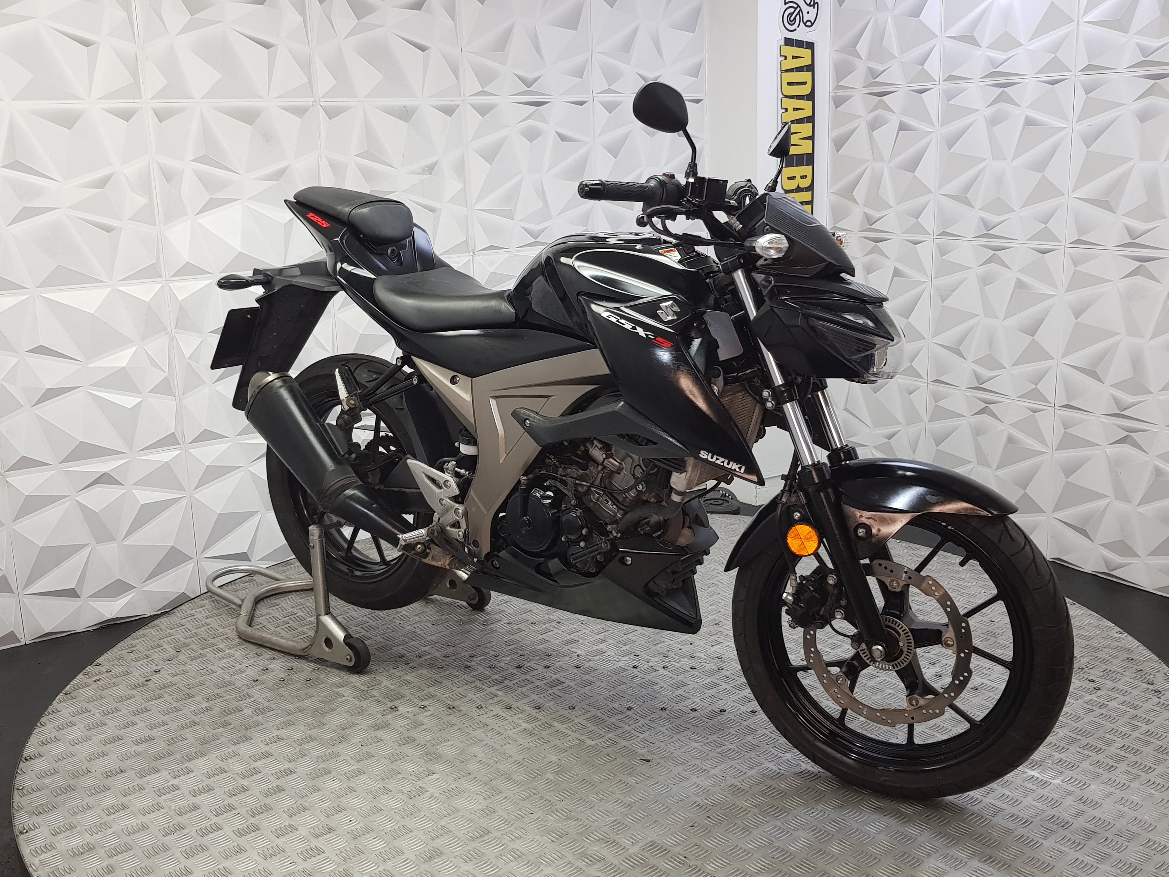 2018  SUZUKI GSX-S 125 ABS