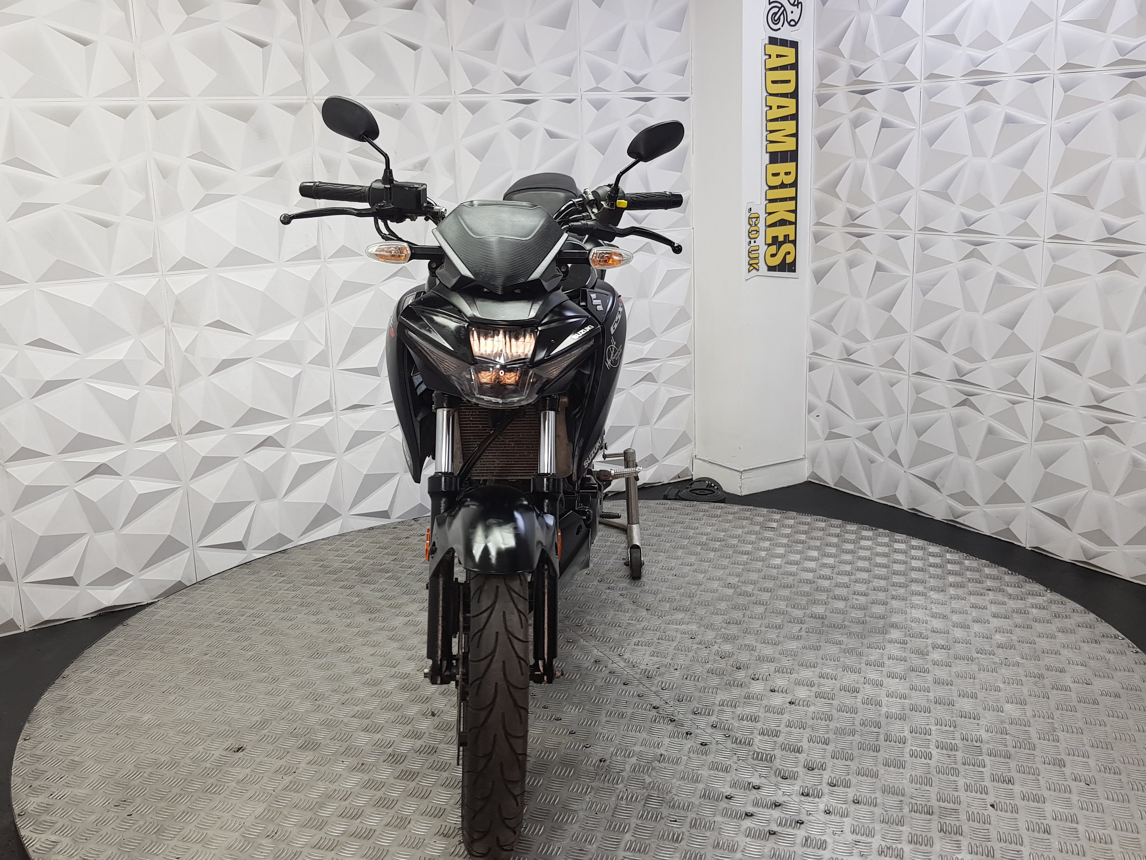 2018  SUZUKI GSX-S 125 ABS