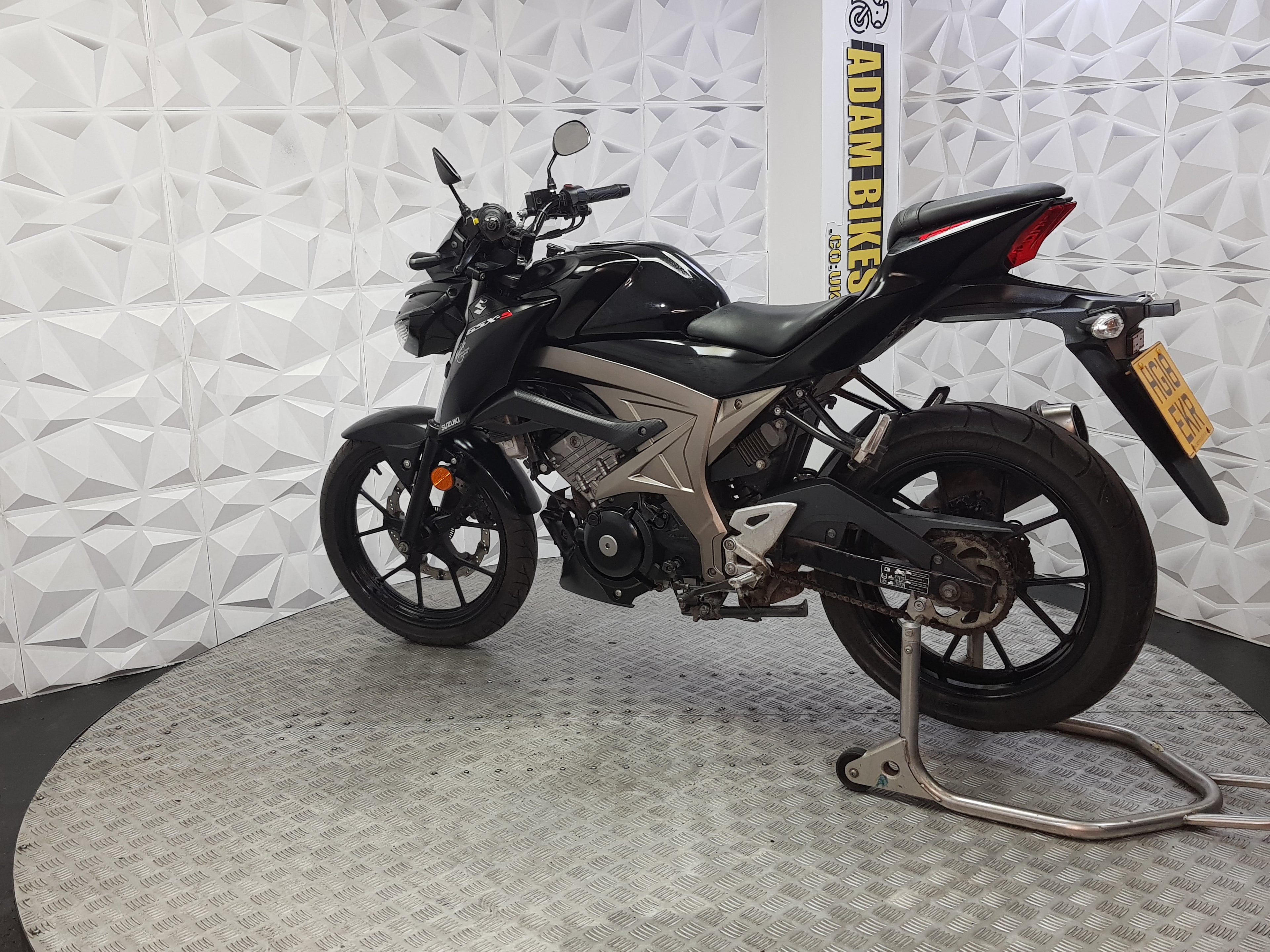 2018  SUZUKI GSX-S 125 ABS
