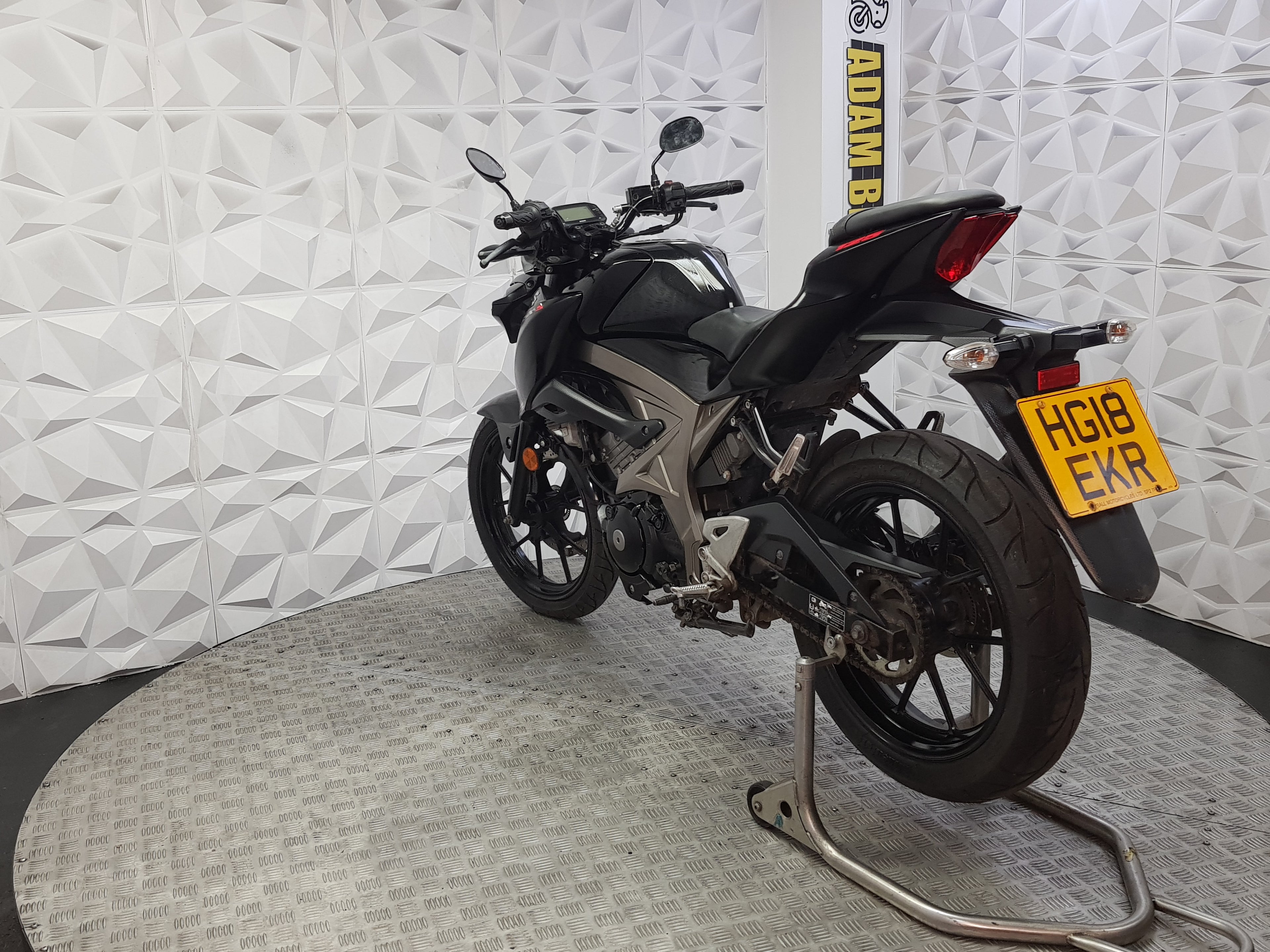 2018  SUZUKI GSX-S 125 ABS