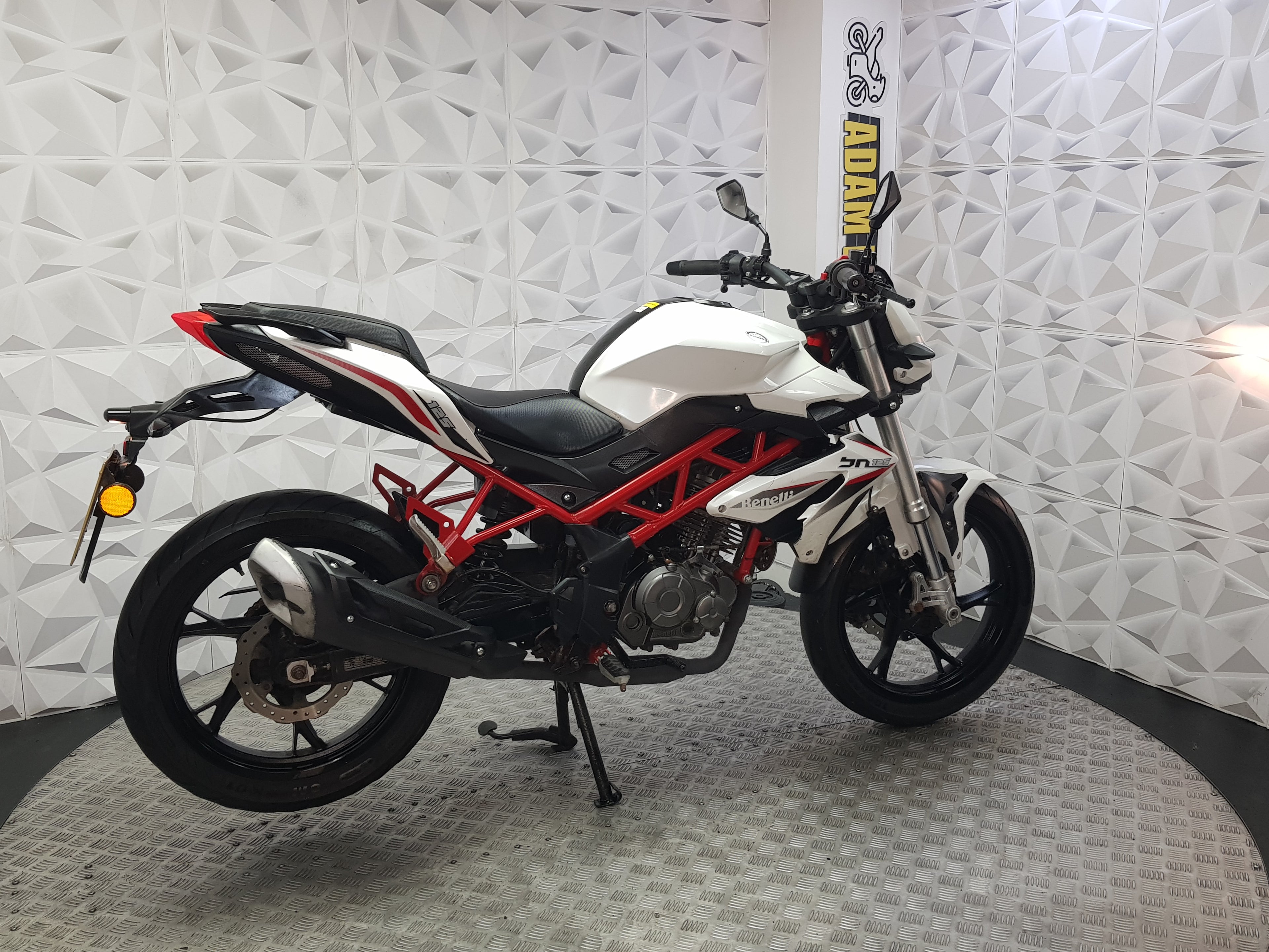 2021 BENELLI BN 125
