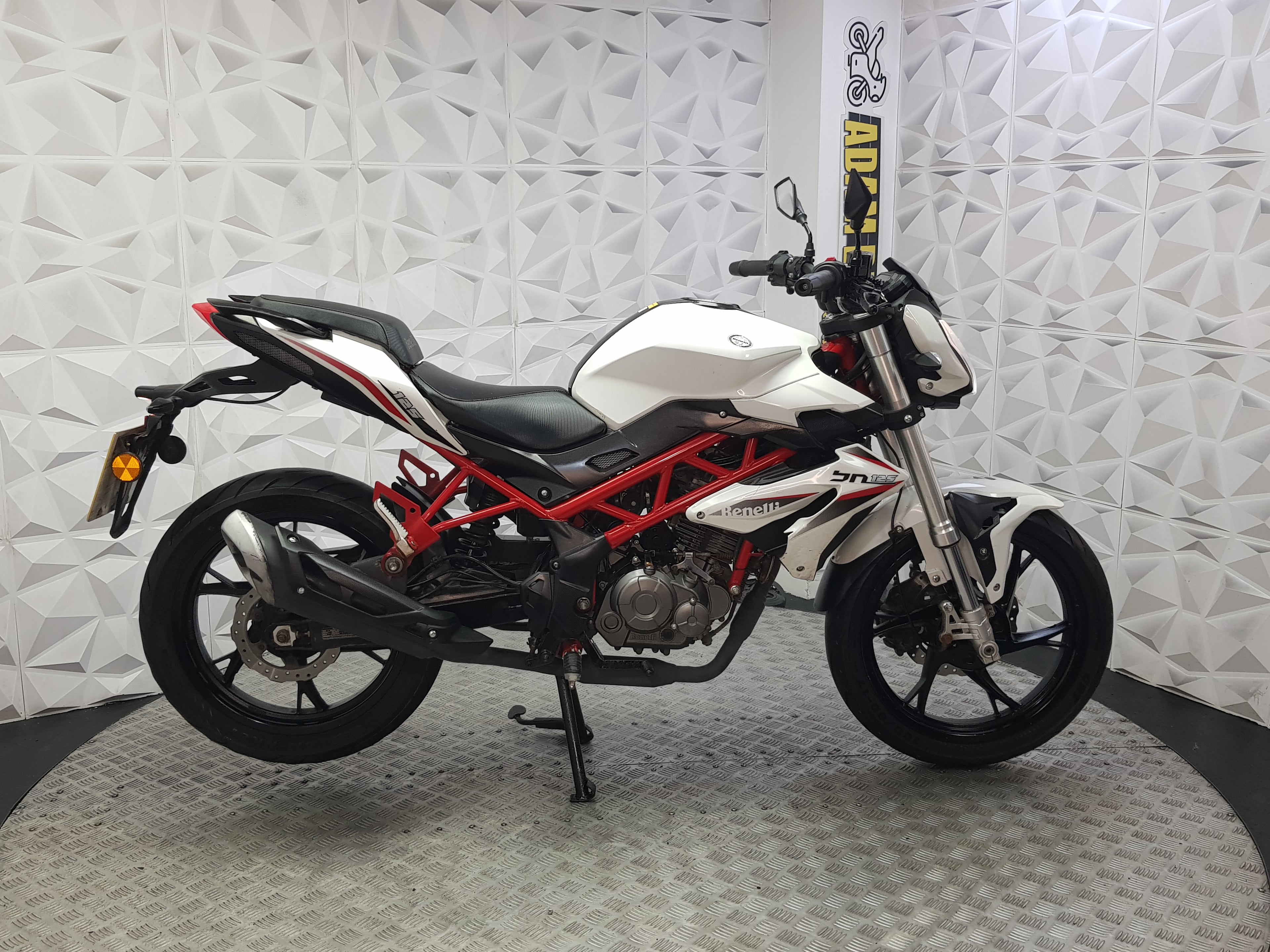 2021 BENELLI BN 125