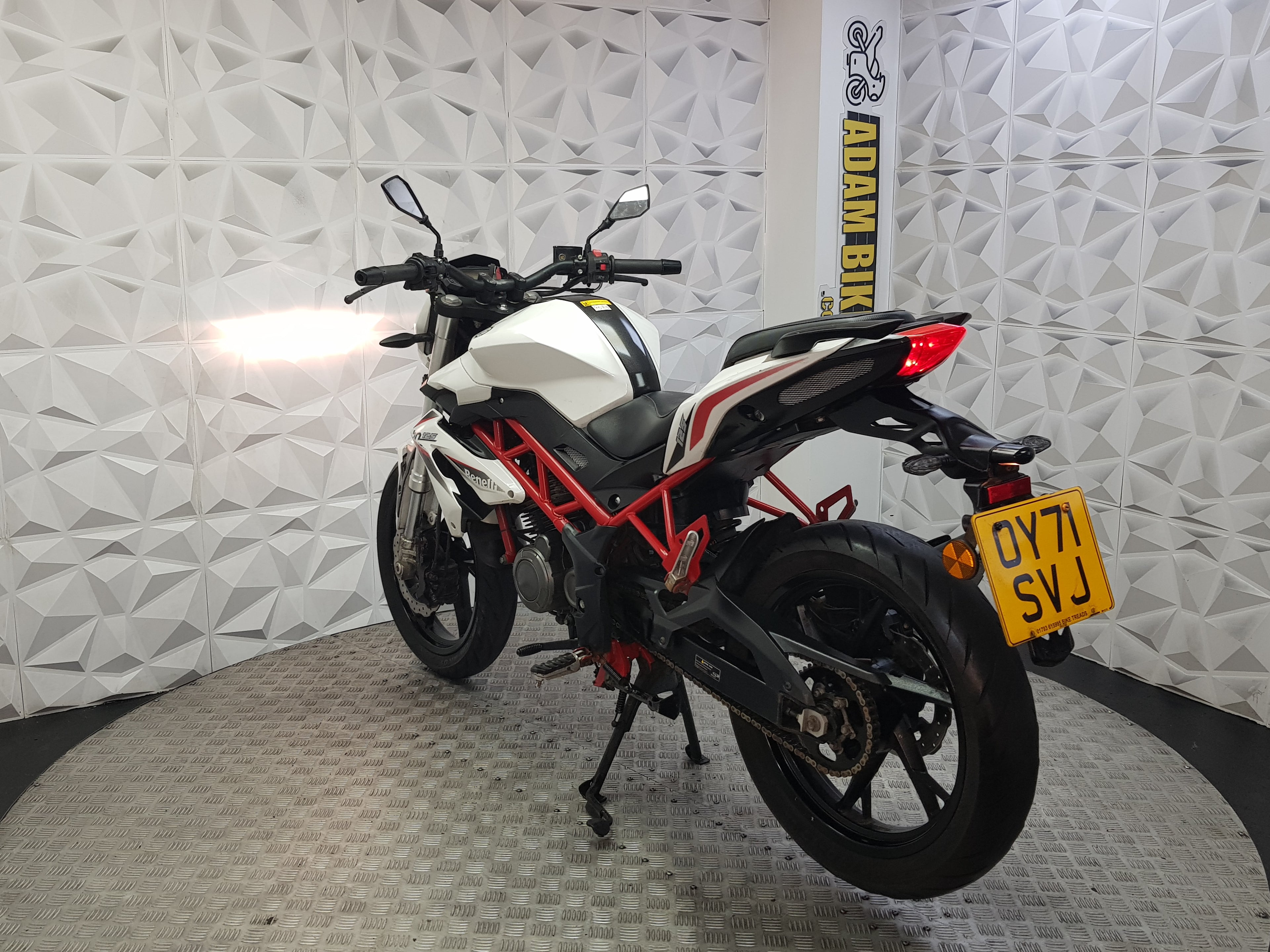 2021 BENELLI BN 125