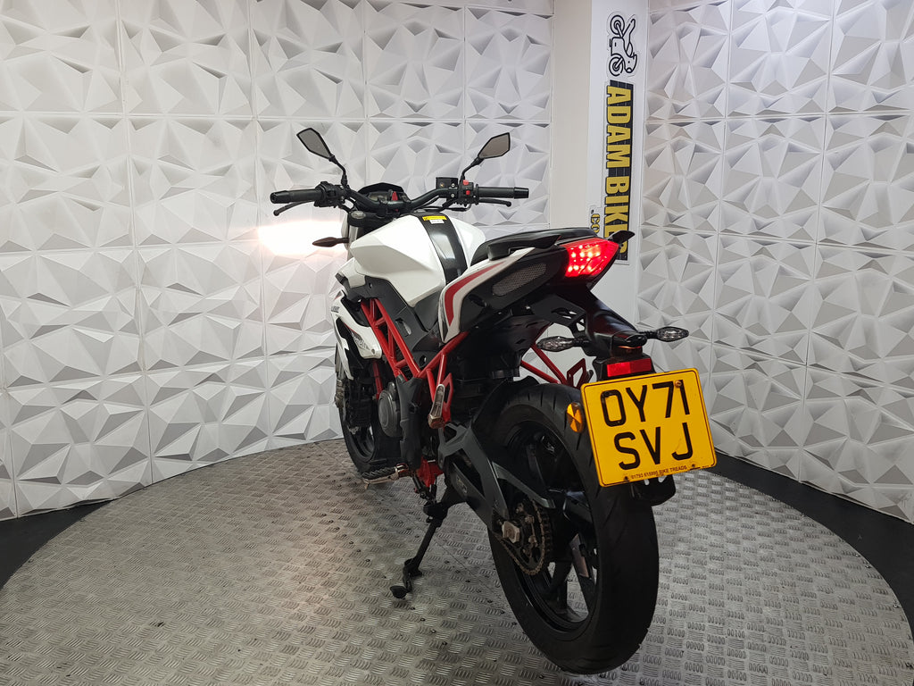 2021 BENELLI BN 125