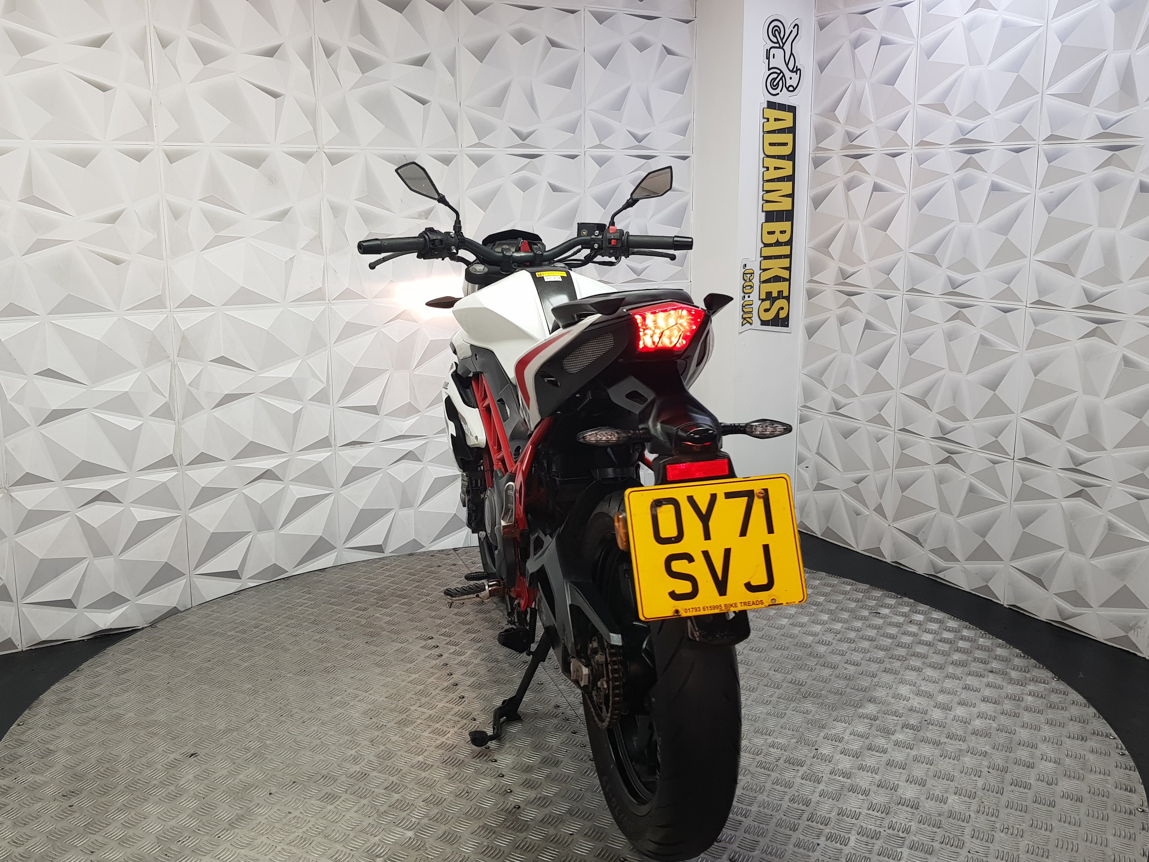 2021 BENELLI BN 125