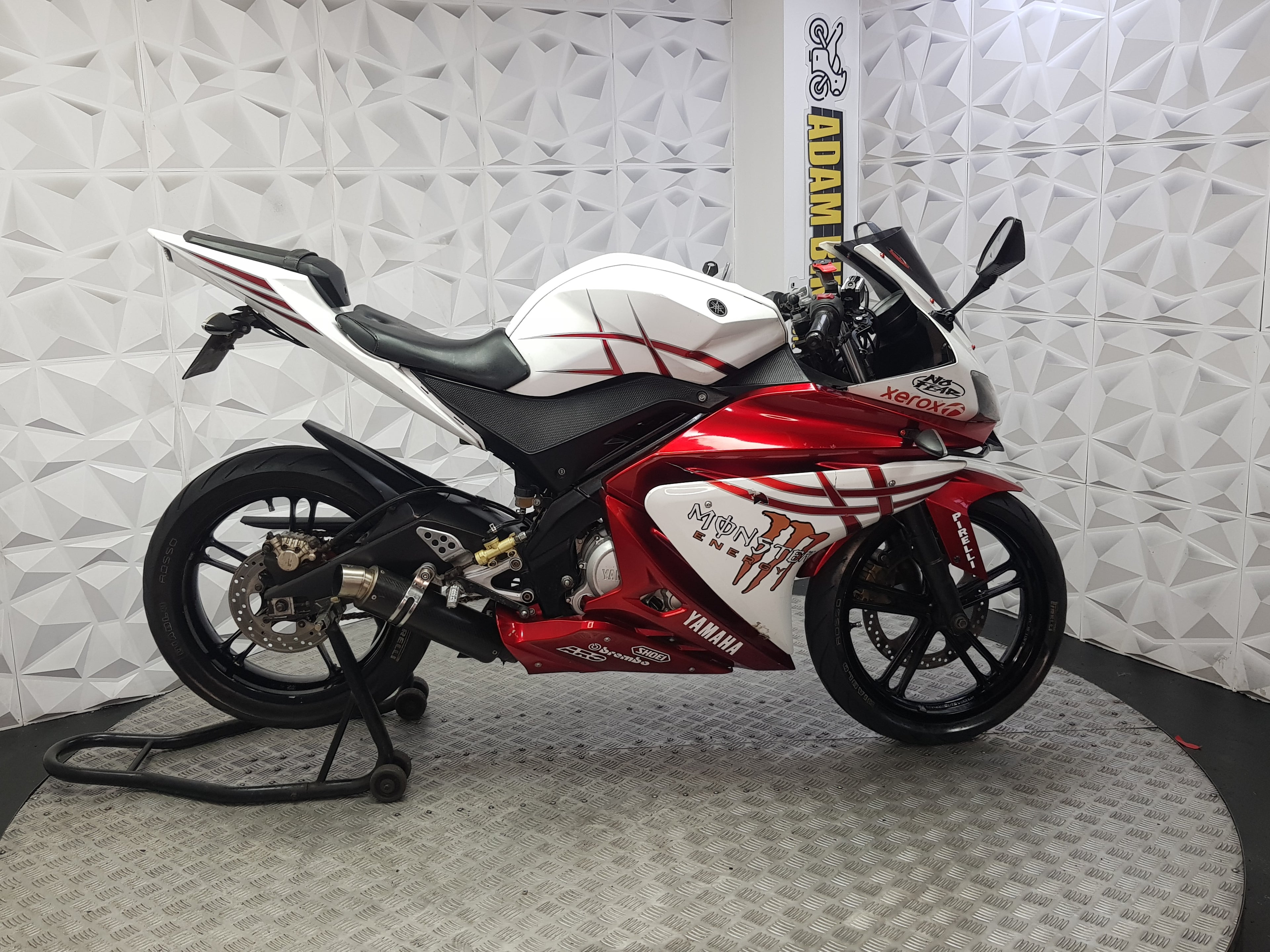 2009 YAMAHA YZF R125