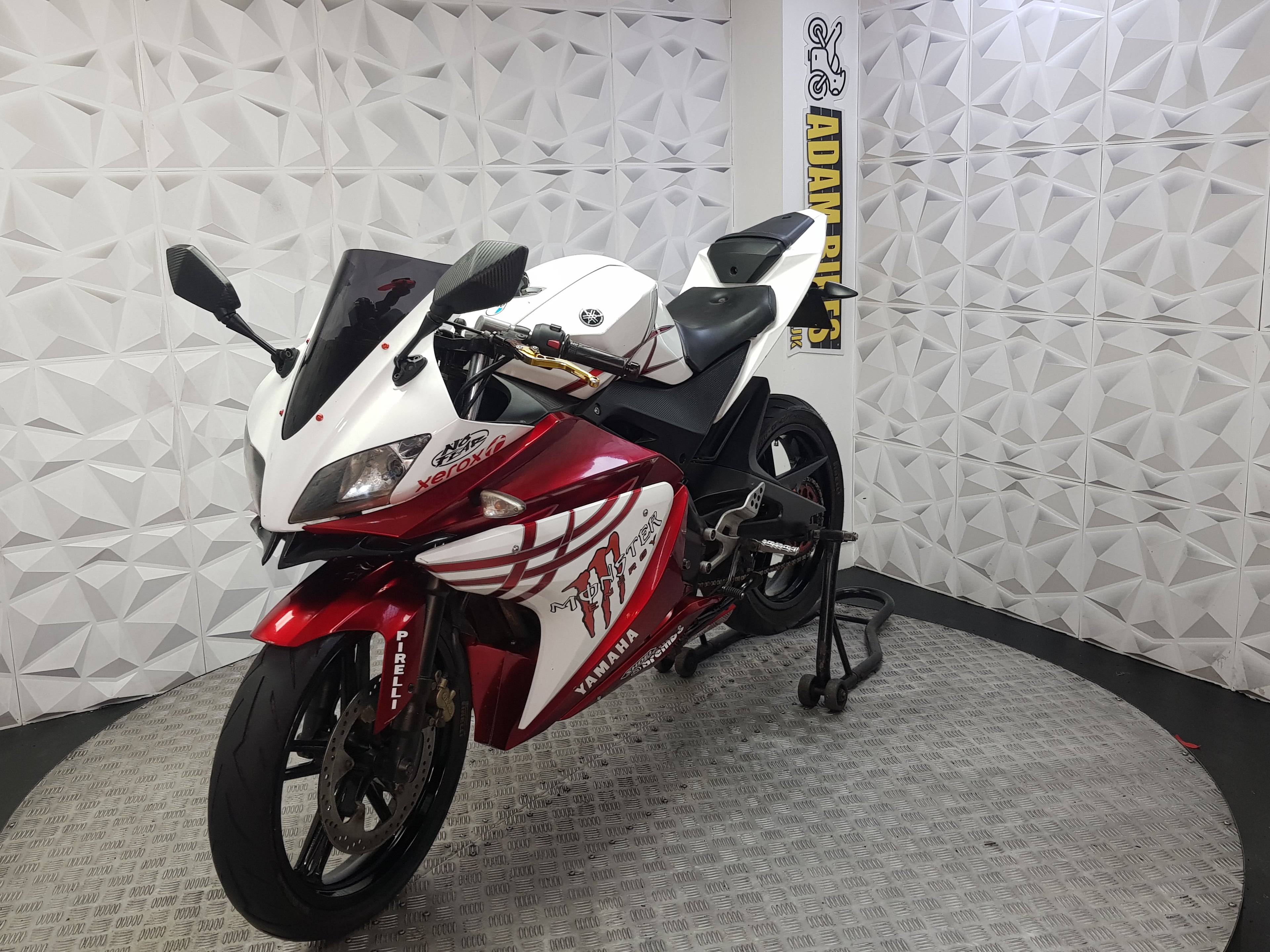 2009 YAMAHA YZF R125