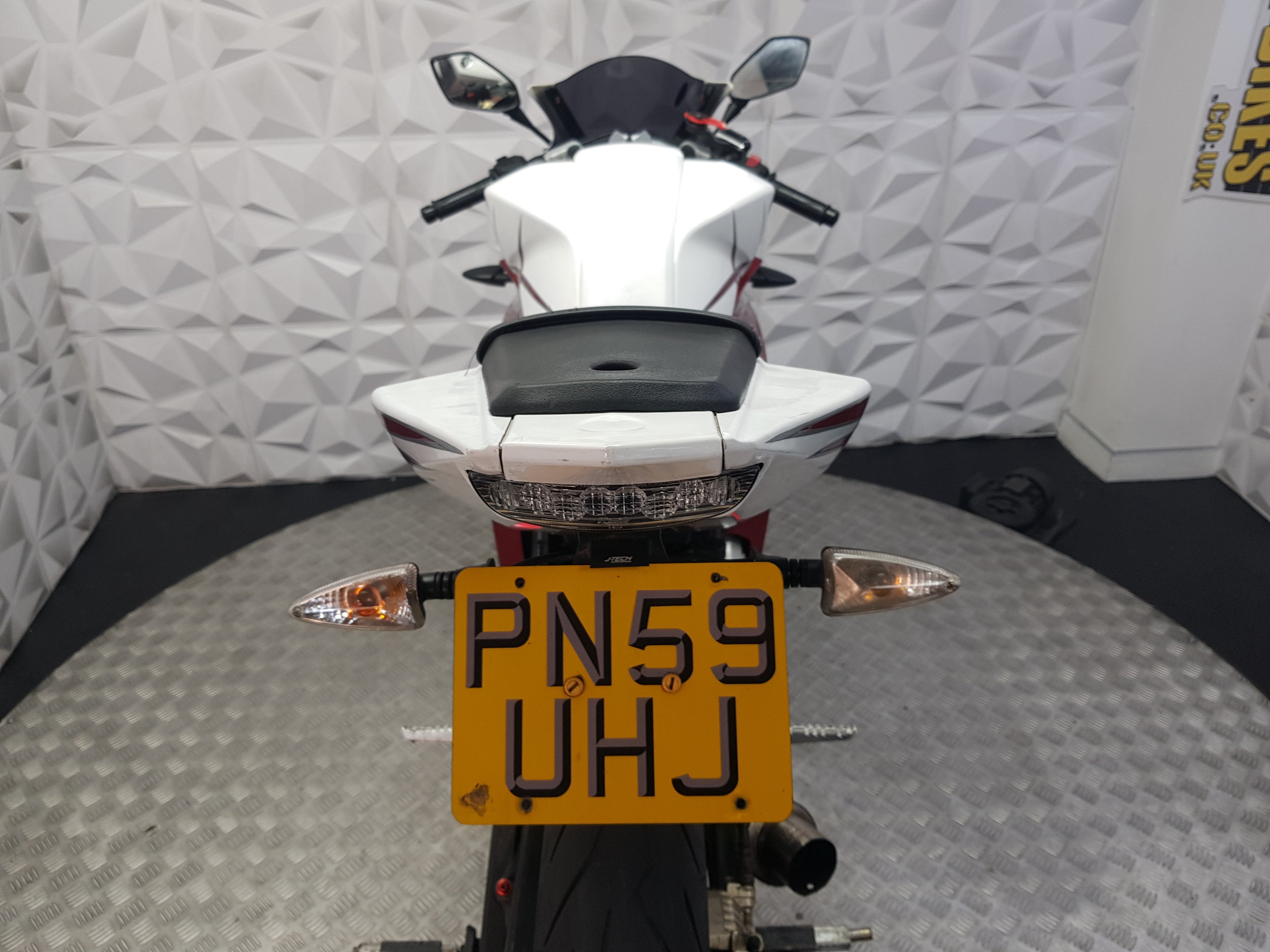 2009 YAMAHA YZF R125