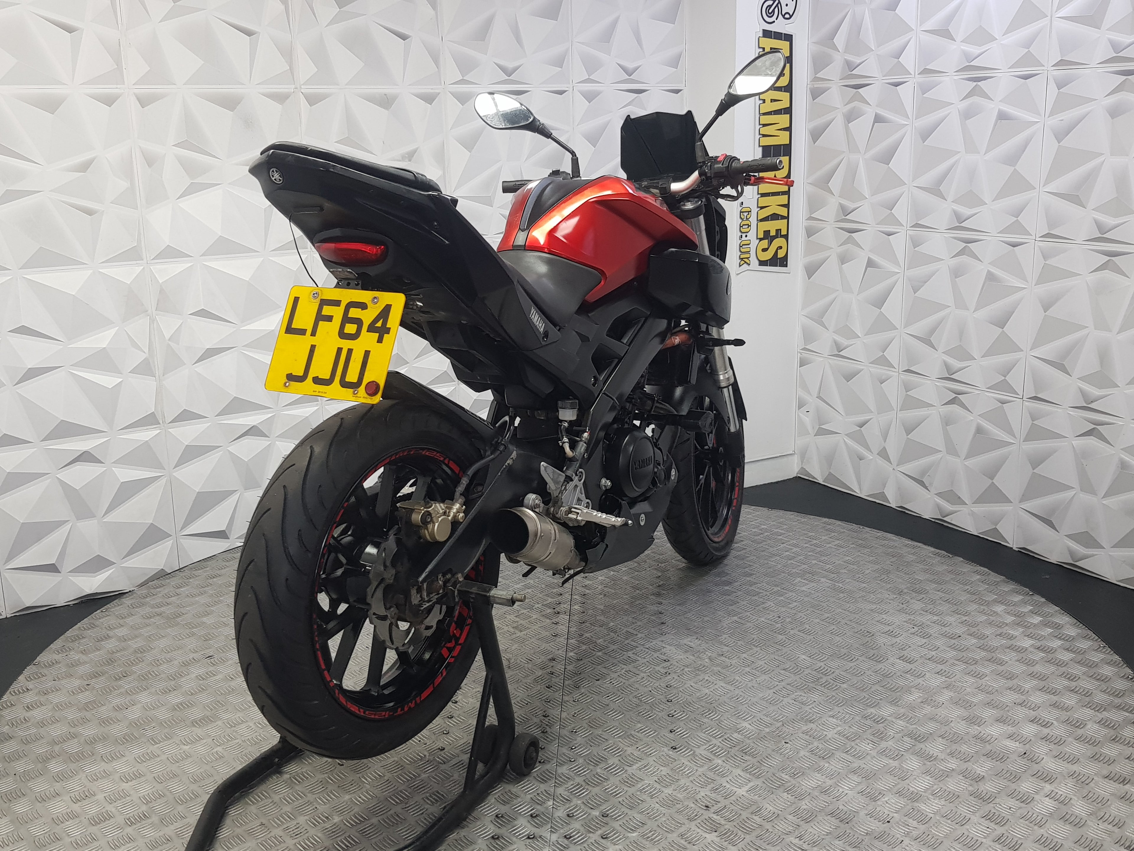 2014 YAMAHA MT 125