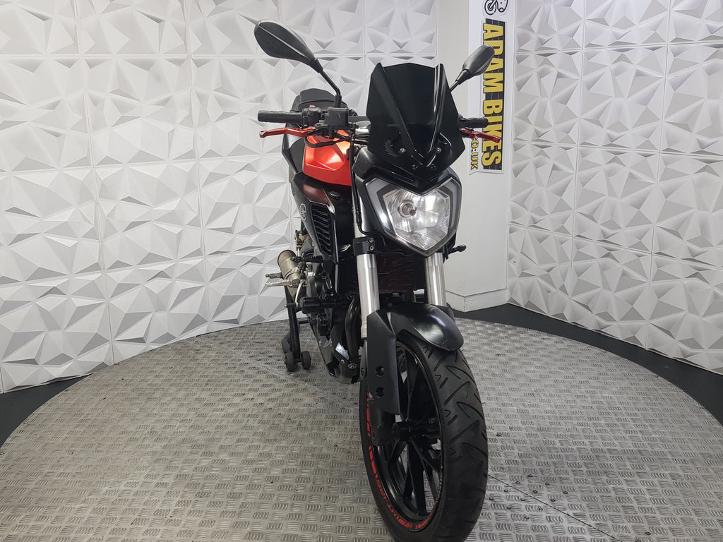 2014 YAMAHA MT 125